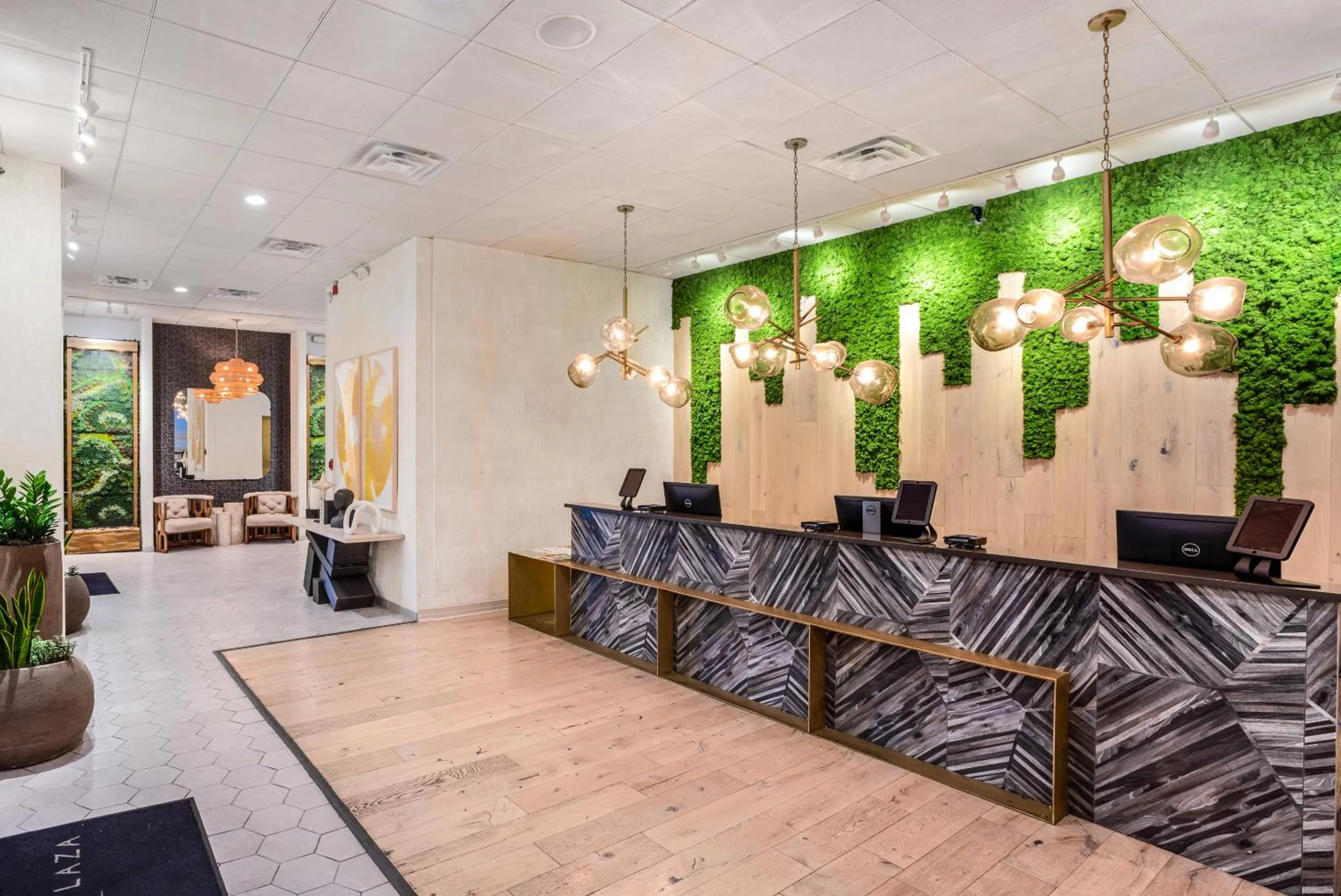 Lobby or reception in Riverwalk Plaza Hotel