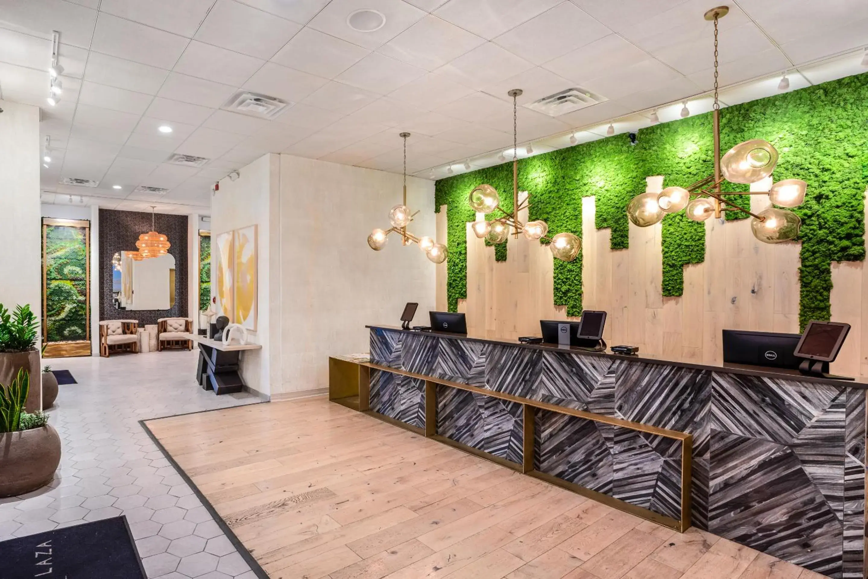 Lobby or reception in Riverwalk Plaza Hotel Lobby or reception in Riverwalk Plaza Hotel