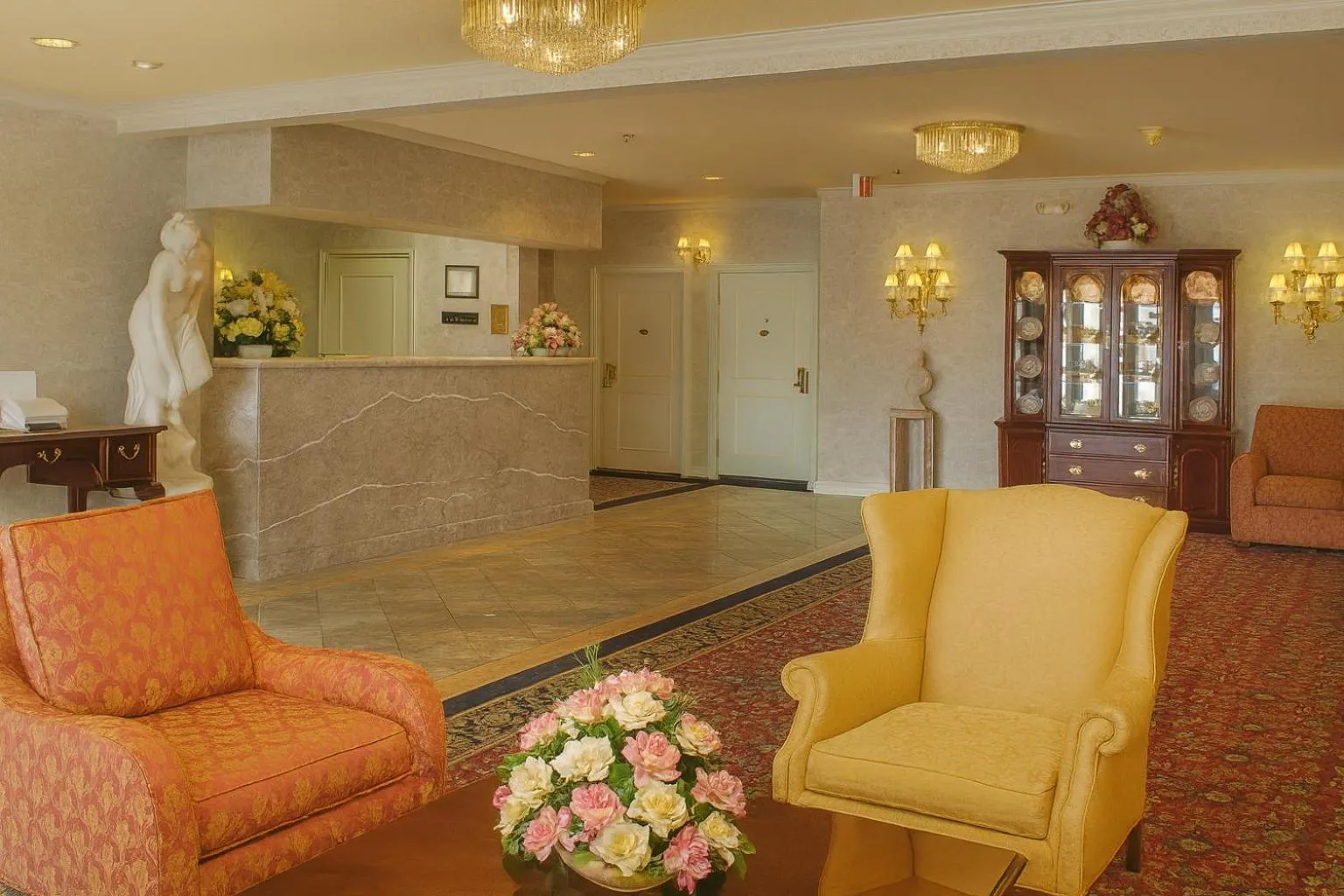 Seating area in Carlyle Hotel