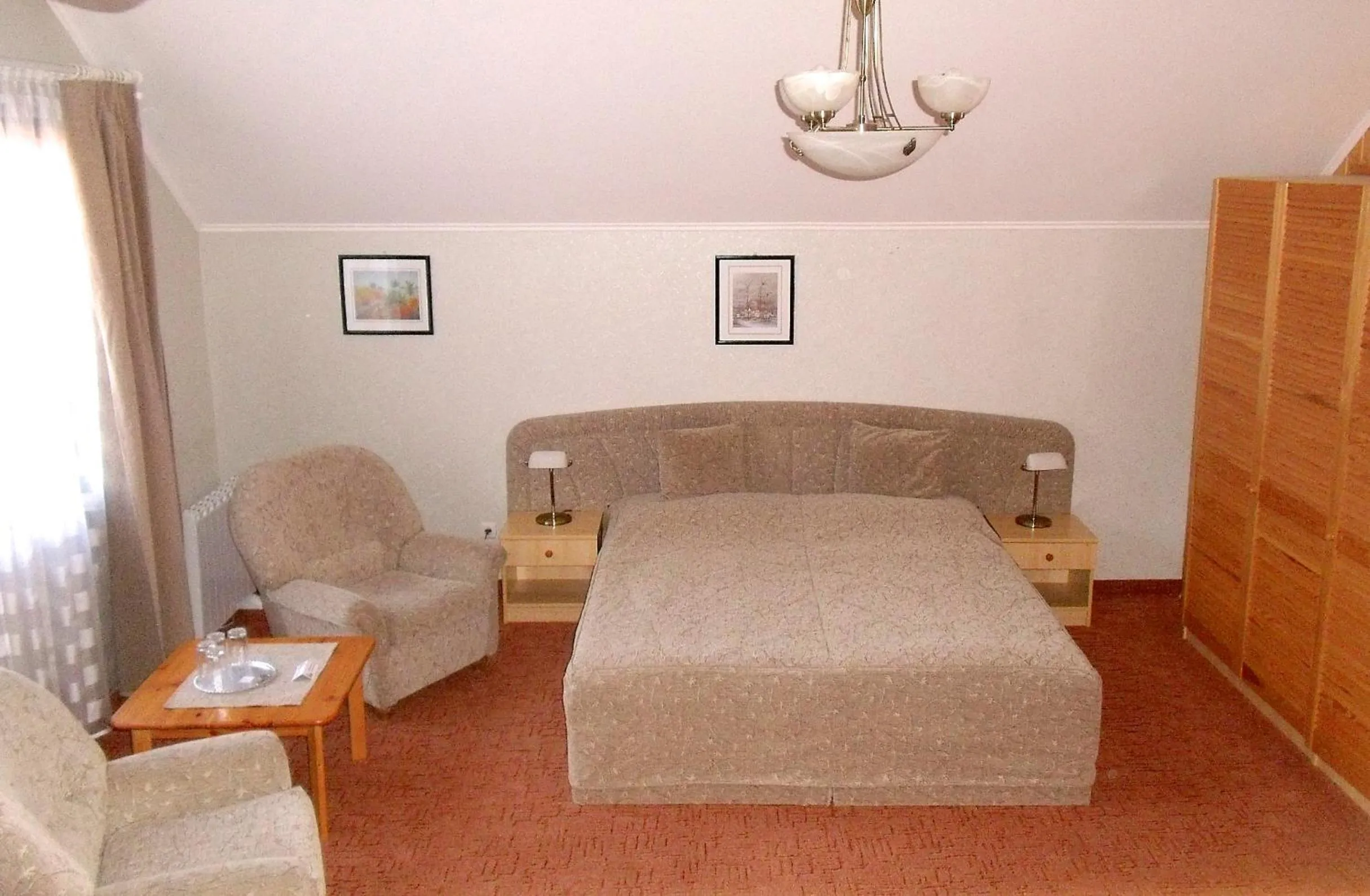Double or Twin Room in Angela Panzió