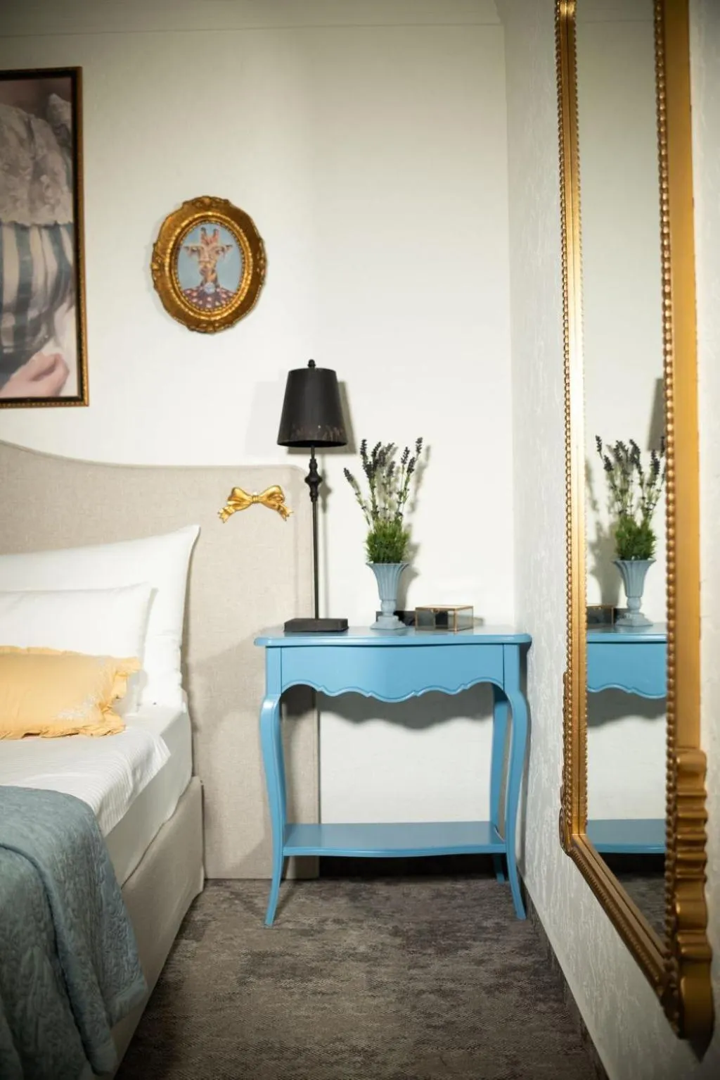 Decorative detail, Bed in Integra Hotel