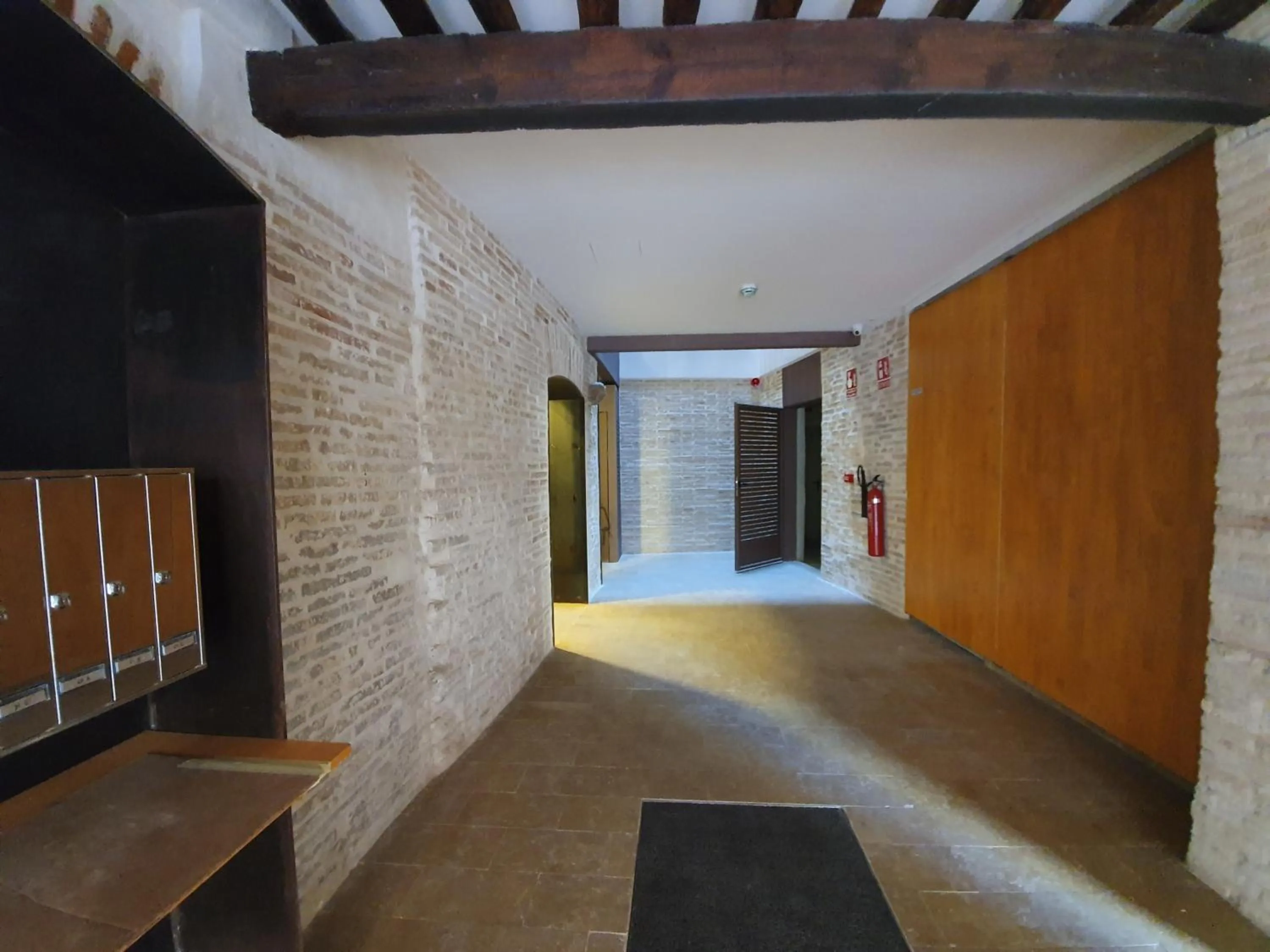 Facade/entrance in Silken Casa Platerias Siglo XV