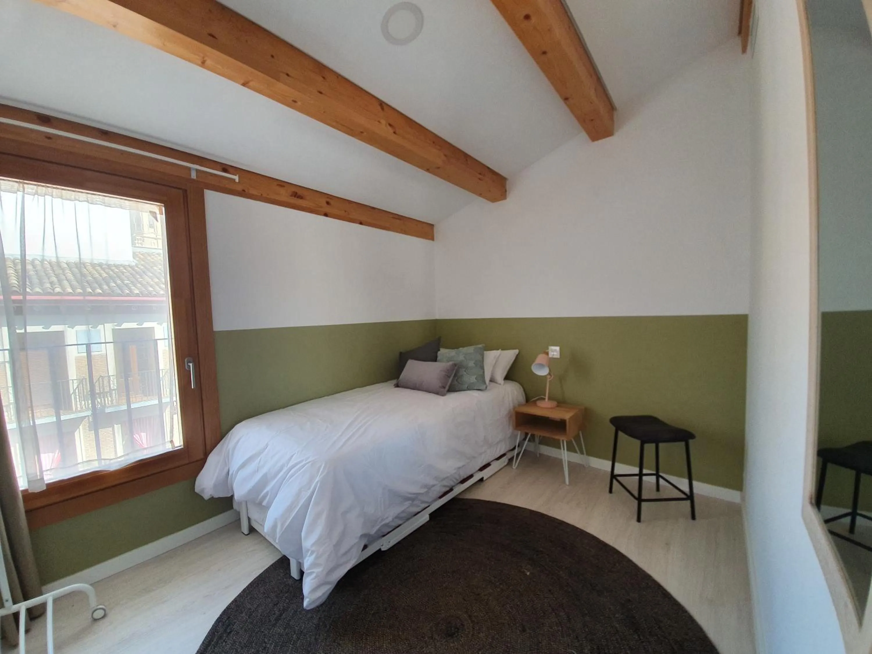 Bed in Silken Casa Platerias Siglo XV