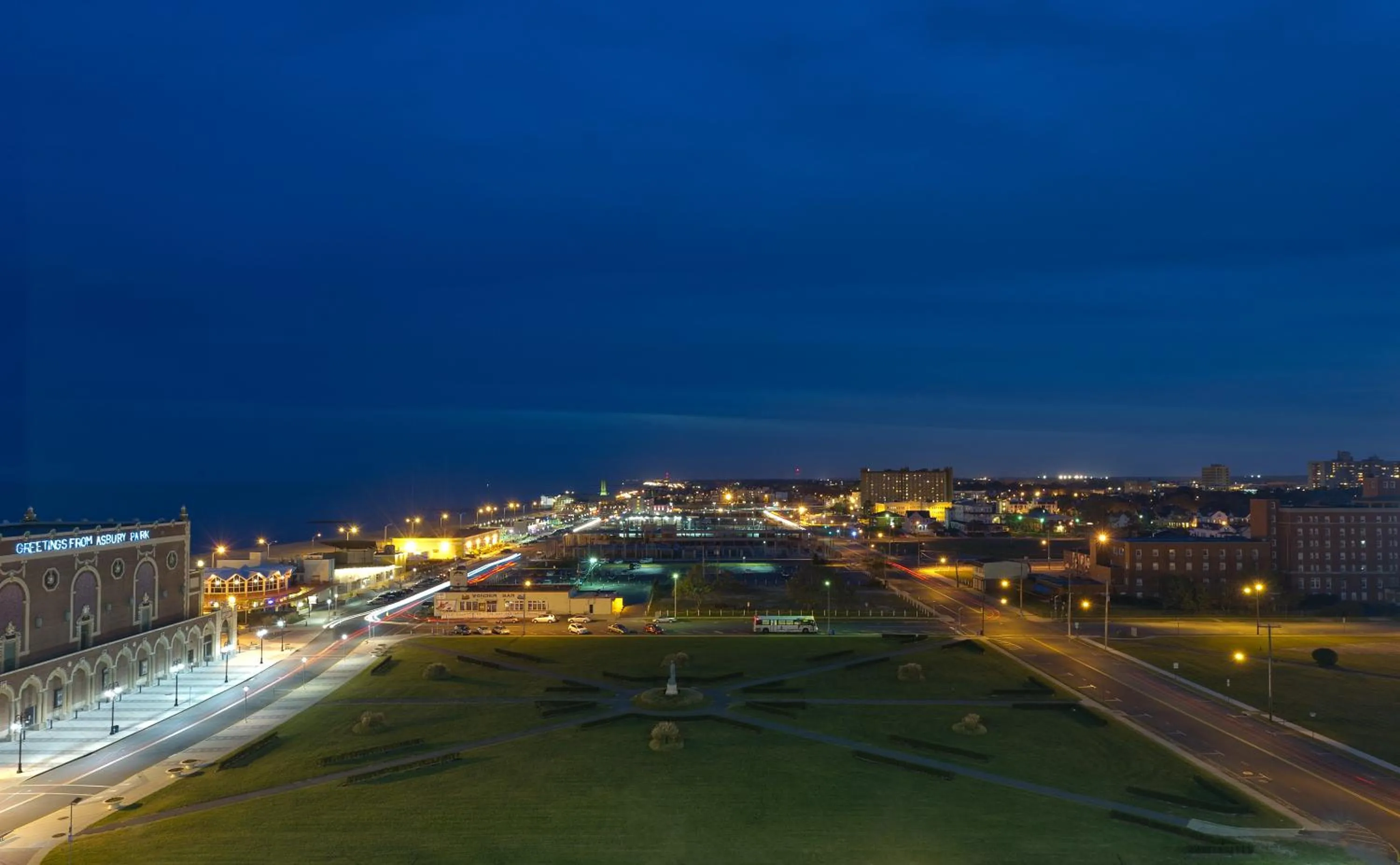 Night in Berkeley Oceanfront Hotel