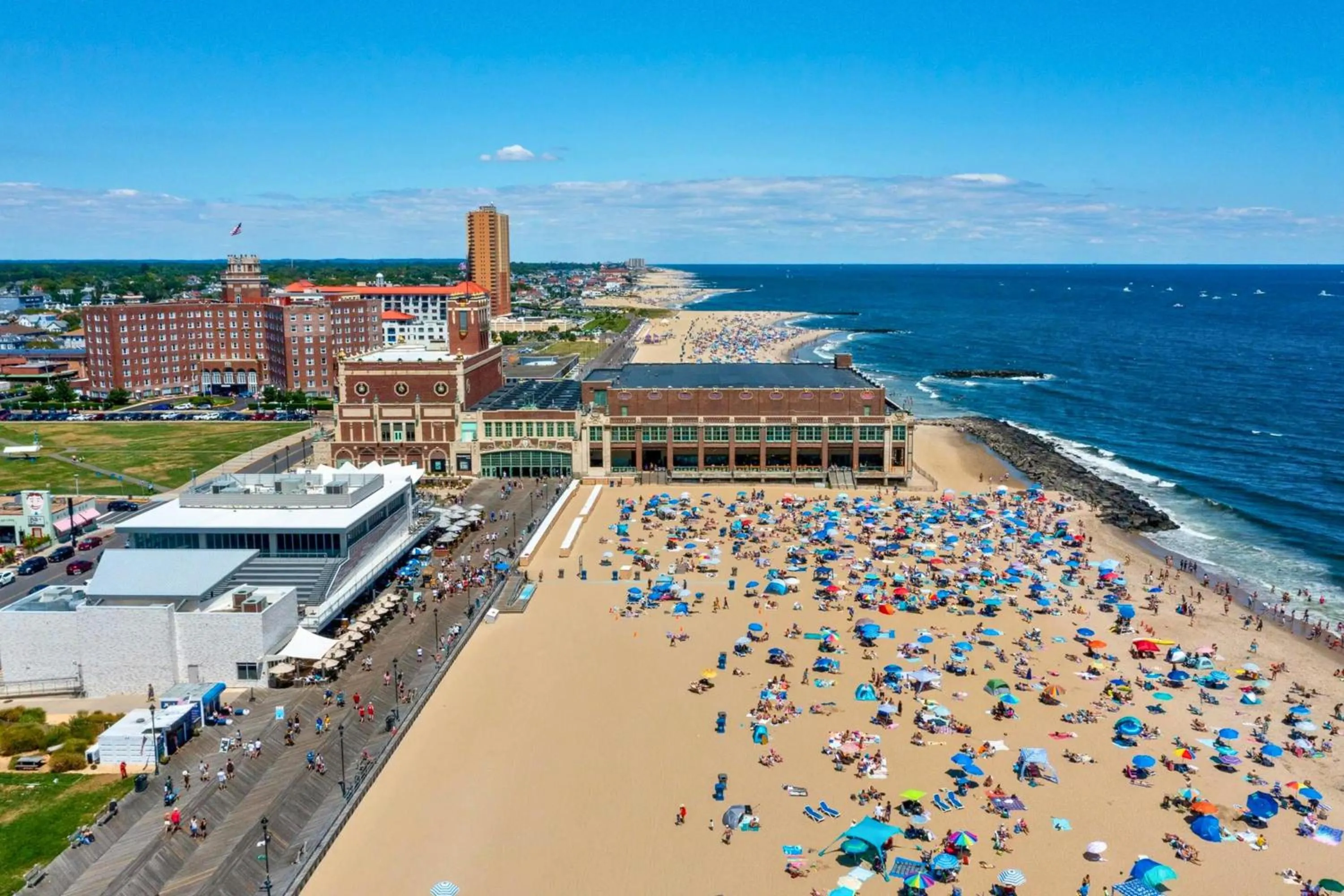 Nearby landmark in Berkeley Oceanfront Hotel