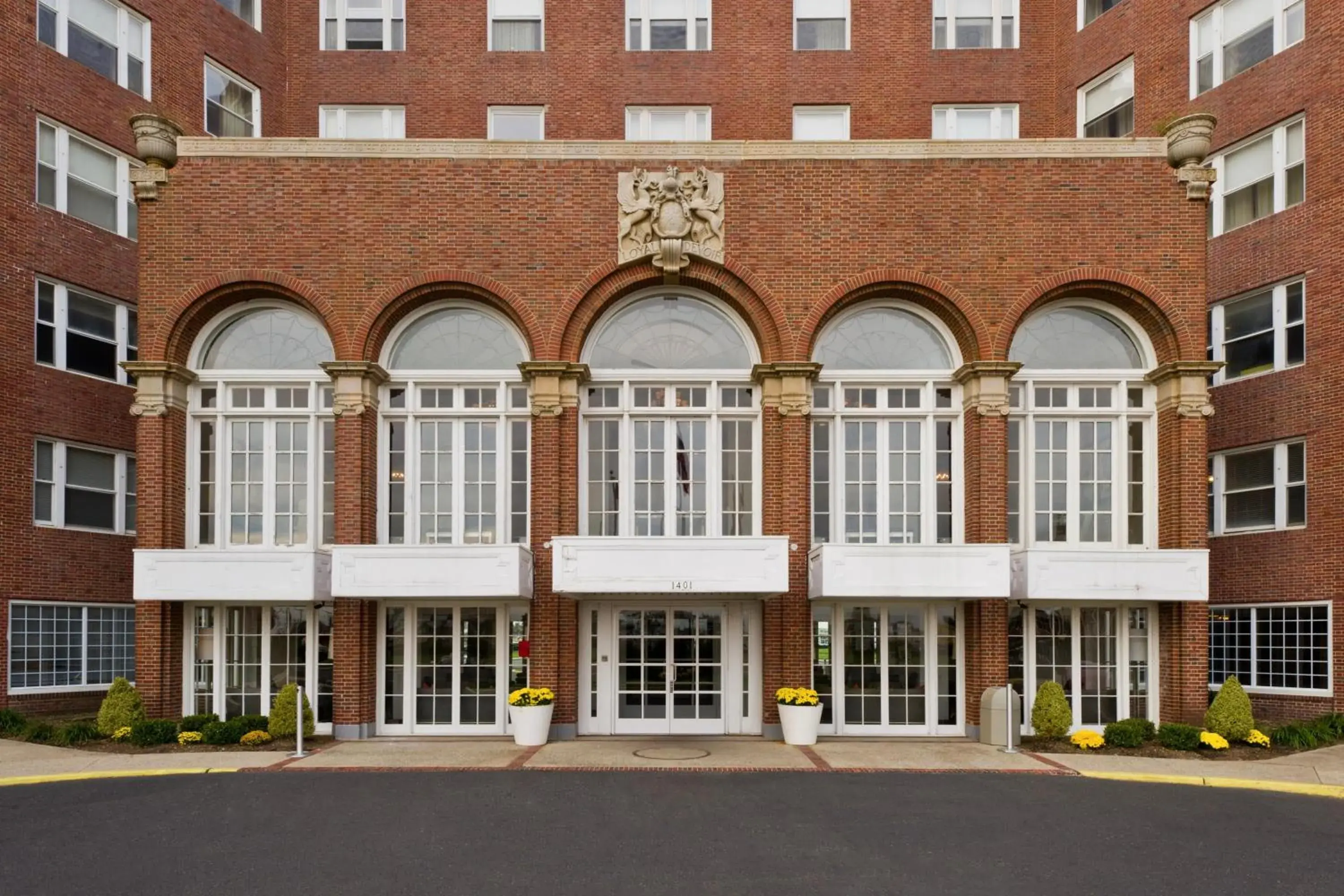 Facade/entrance in Berkeley Oceanfront Hotel Facade/entrance in Berkeley Oceanfront Hotel