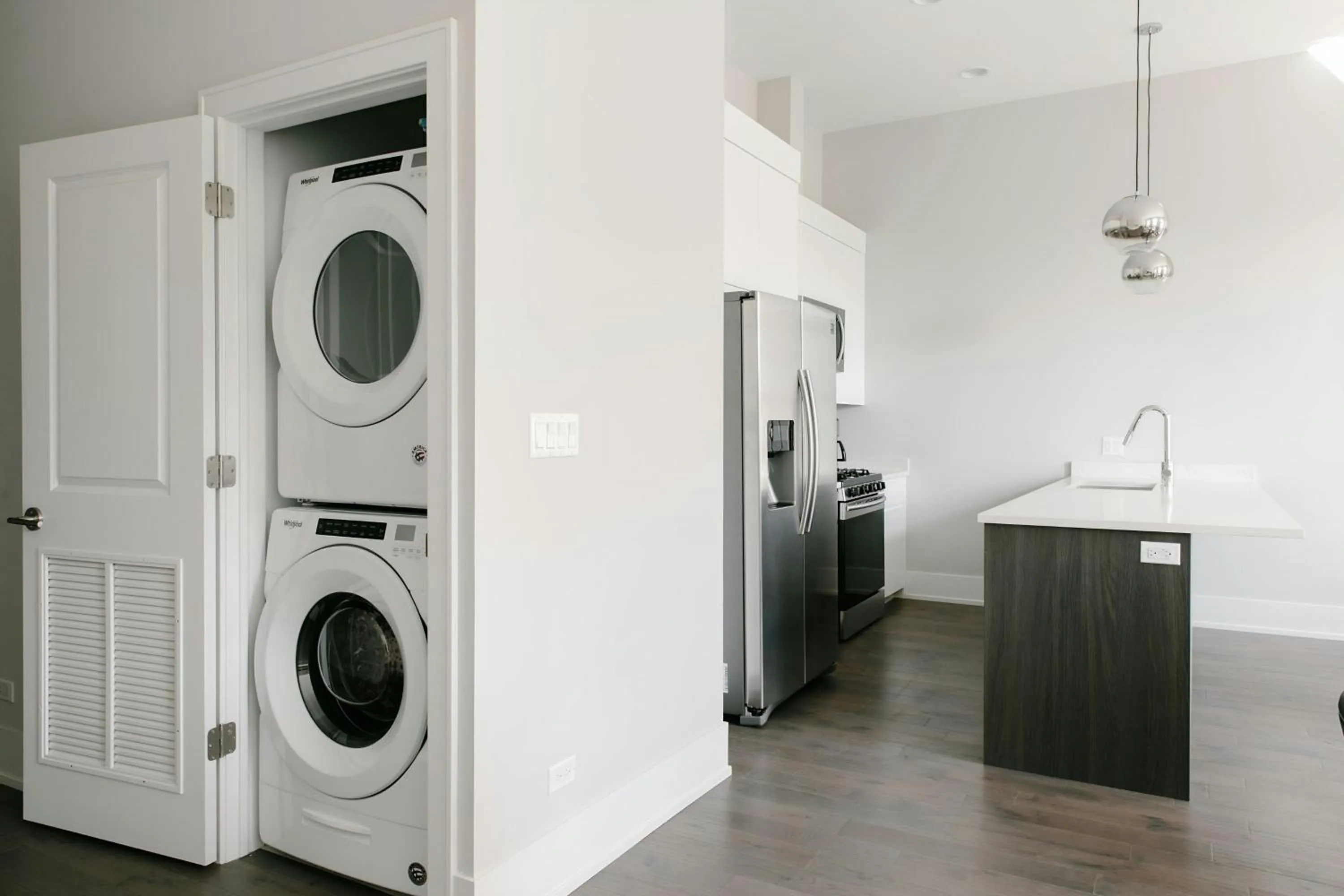 Photo of the whole room in Sonder by Marriott Bonvoy Greektown Apartments