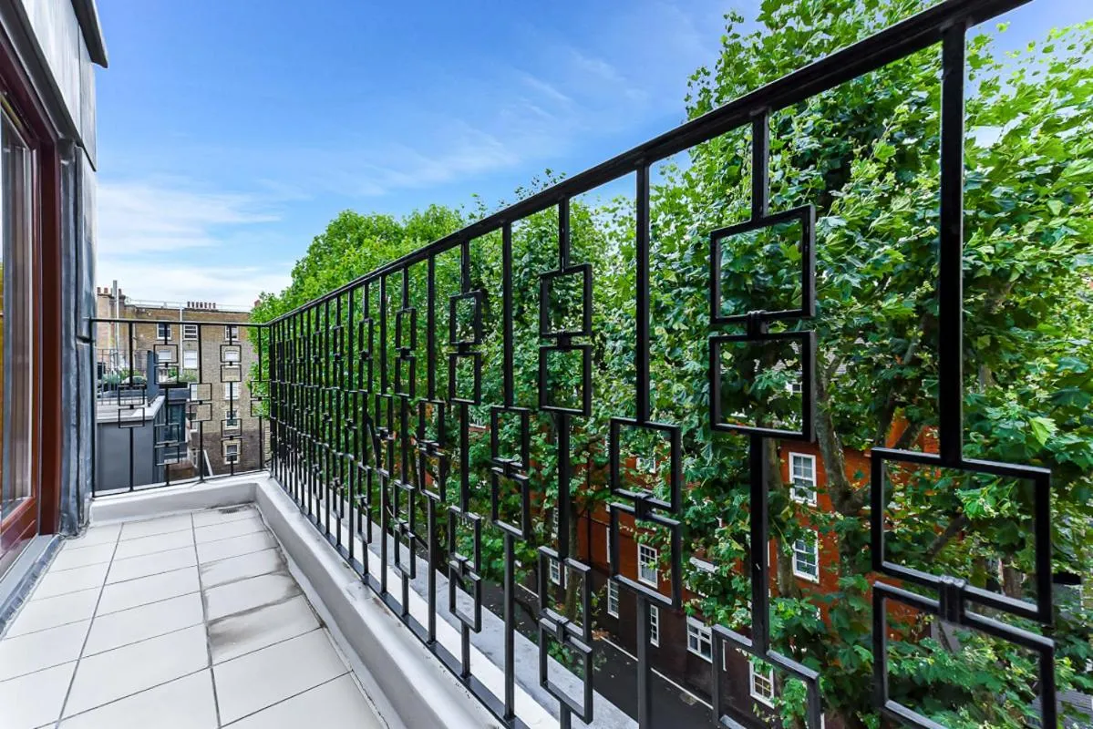 Balcony/Terrace in Tavistock Place Apartments