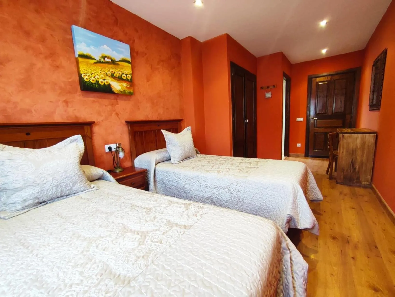 Twin Room in Hotel Rural Pajarapinta