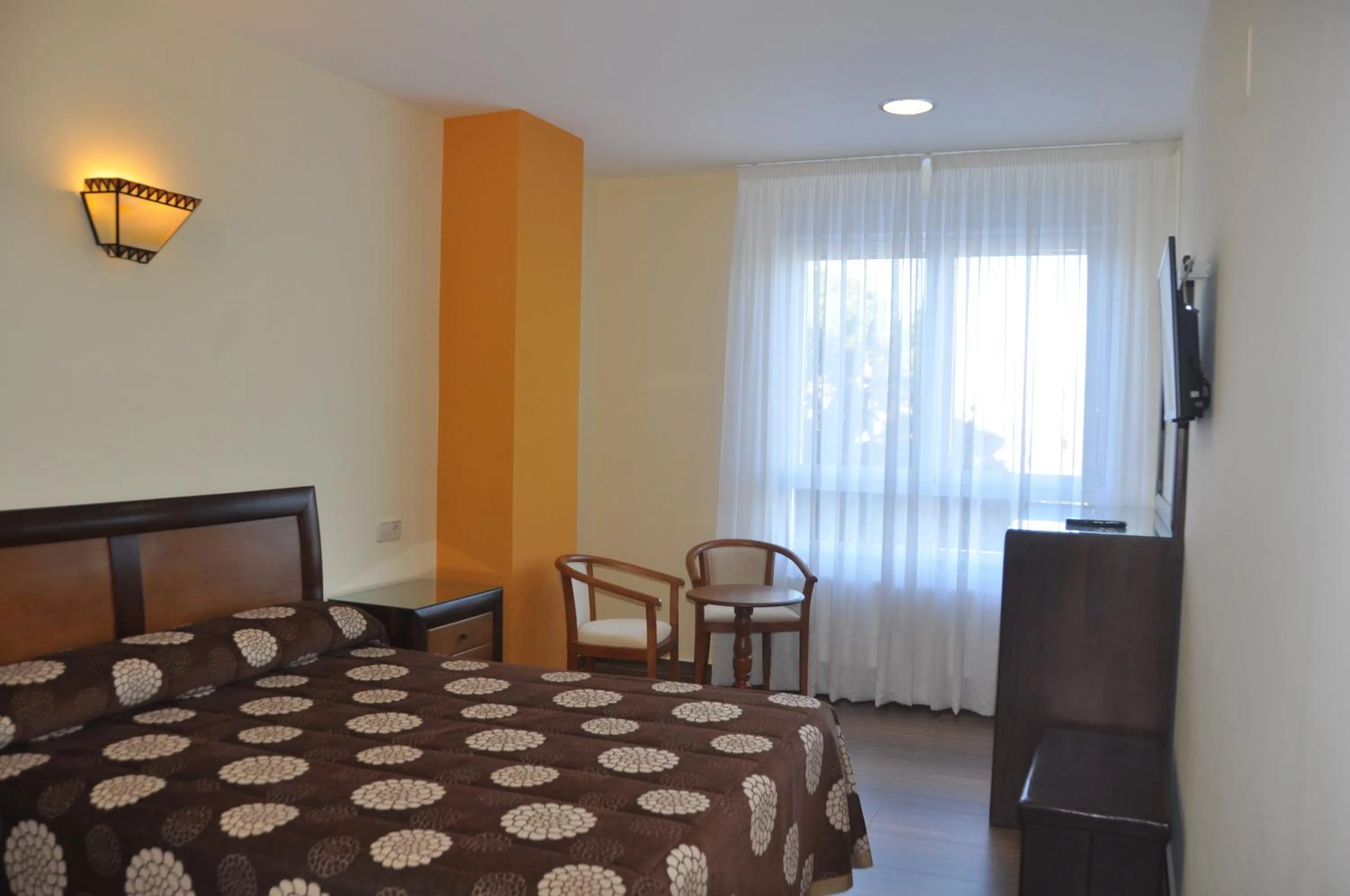 Decorative detail, Bed in Hotel de Alba