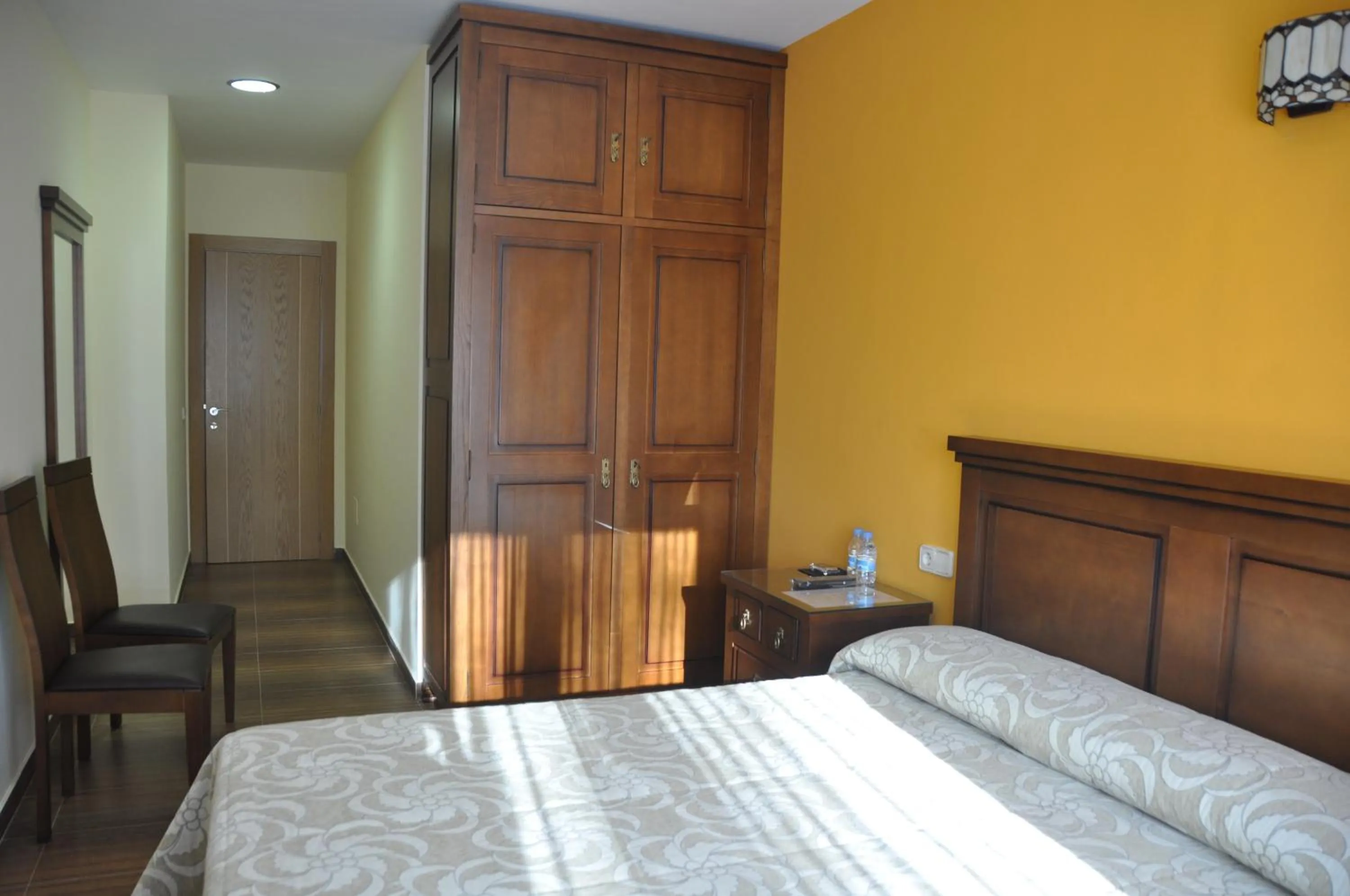 Decorative detail, Bed in Hotel de Alba