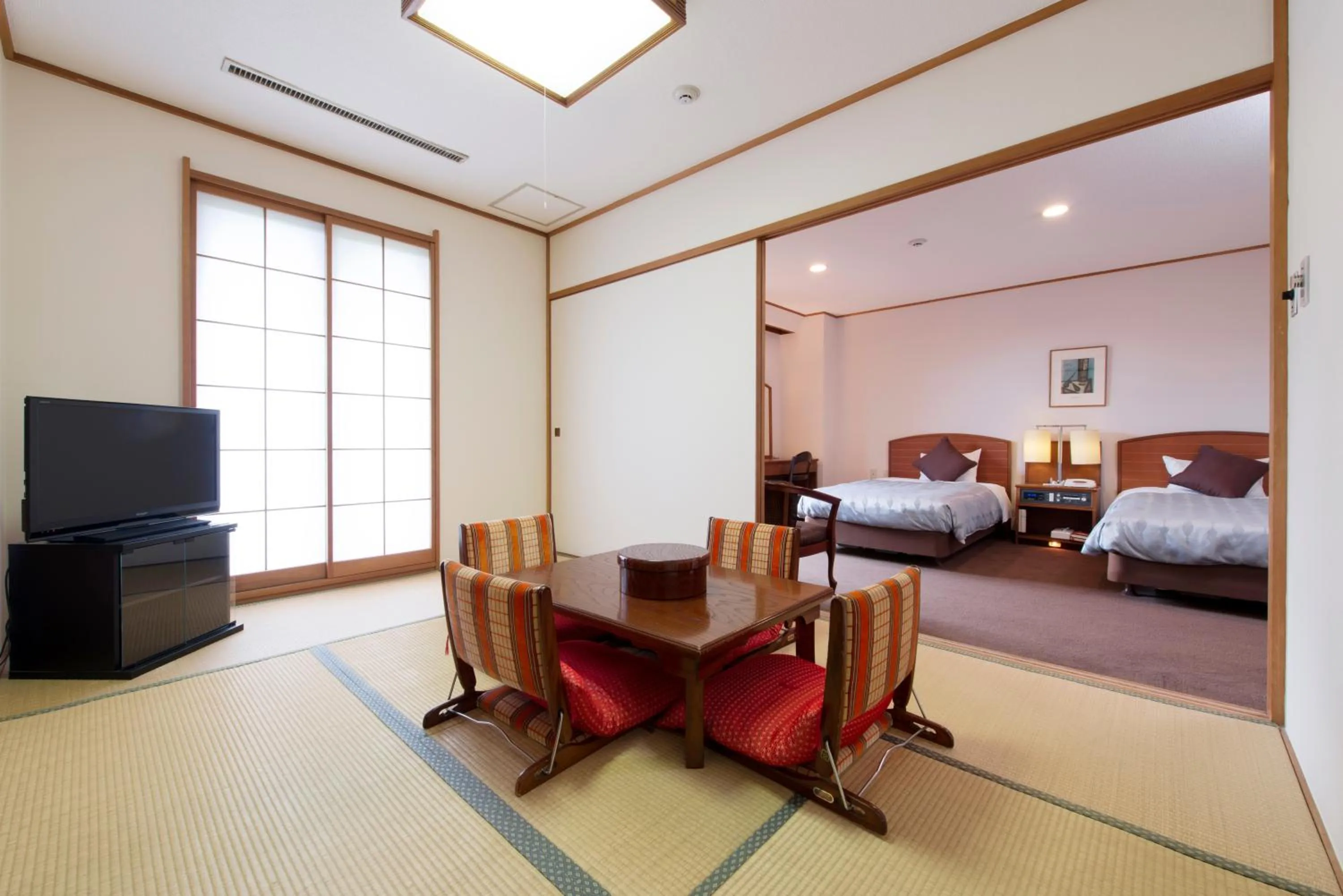 Photo of the whole room, Bed in Hotel Marroad Hakone