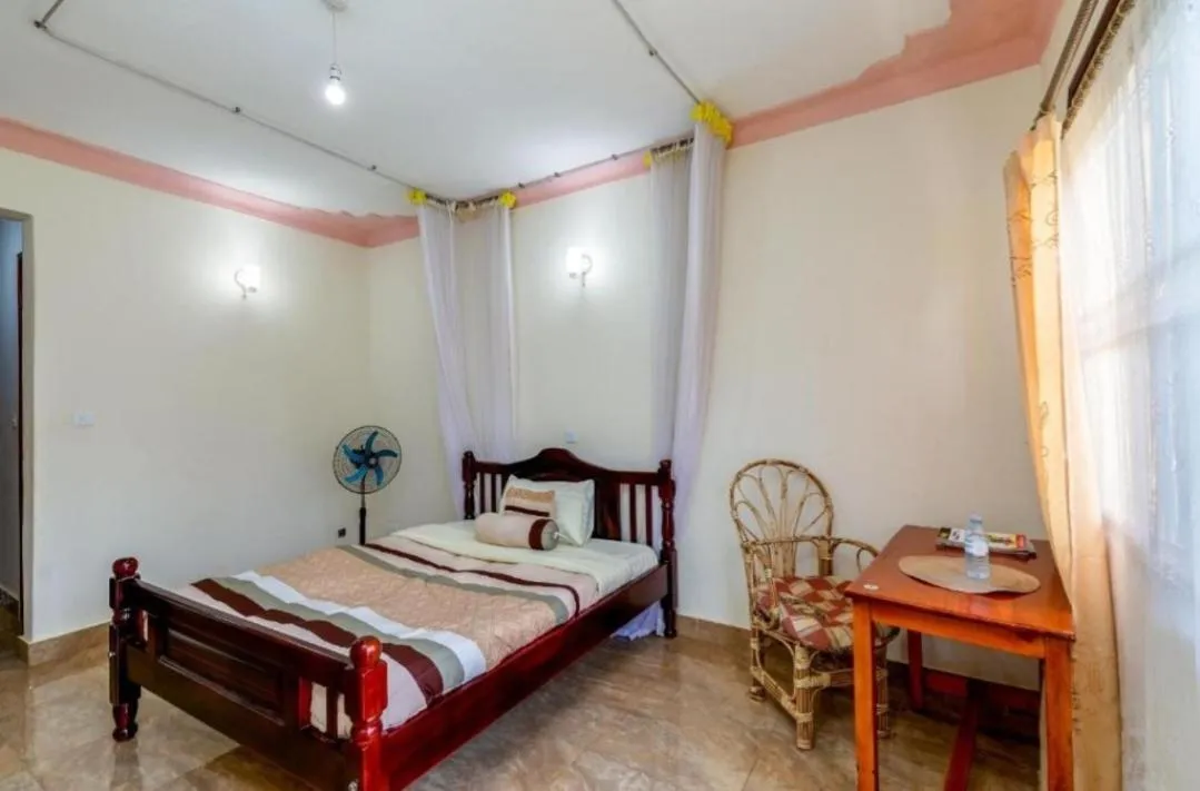 Bed in Airport Side Hotel Entebbe