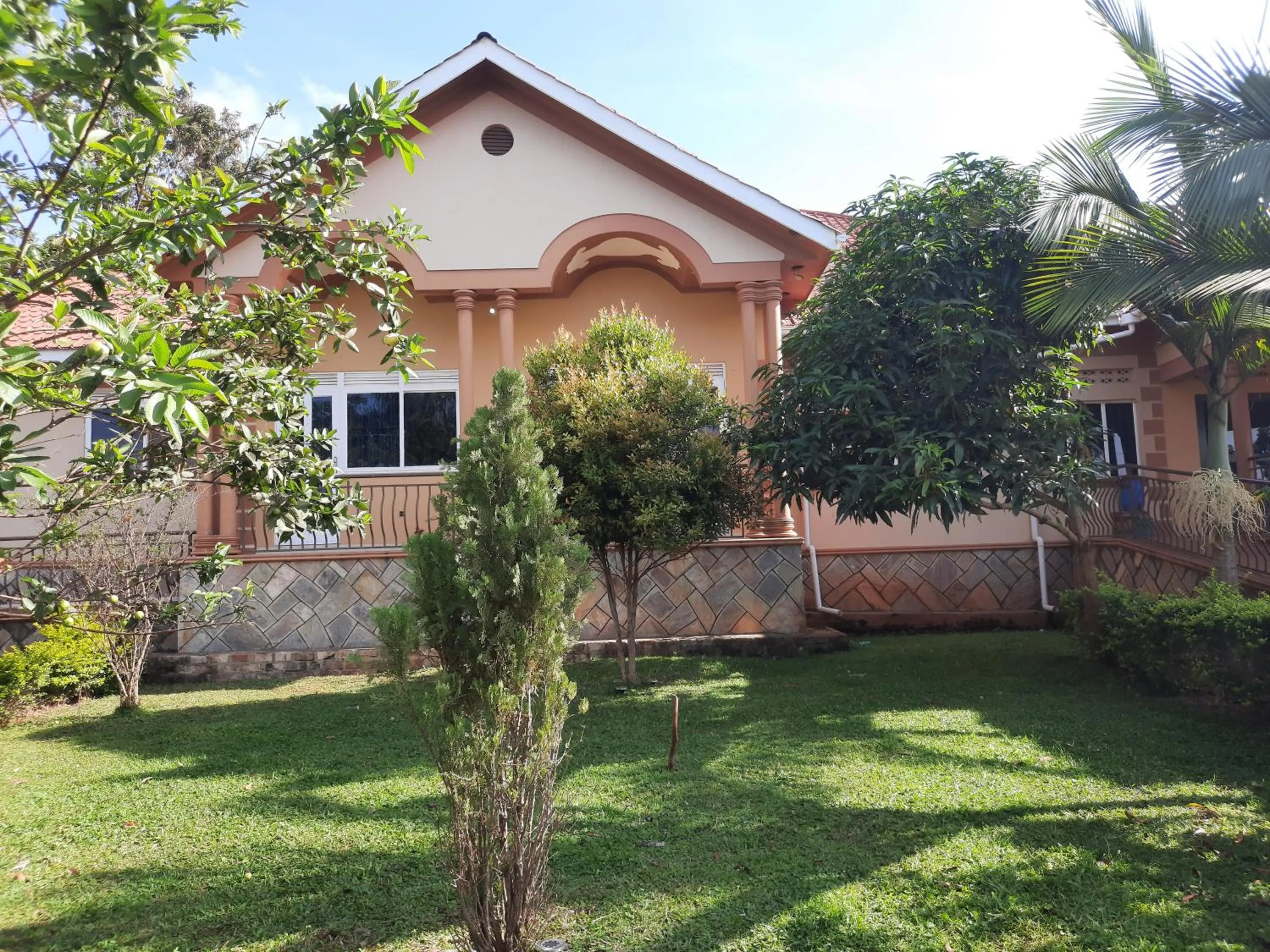 Property building in Airport Side Hotel Entebbe