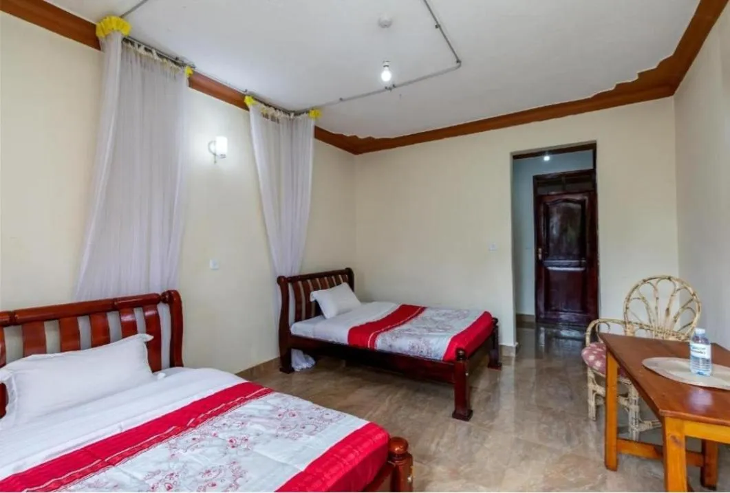 Bed in Airport Side Hotel Entebbe
