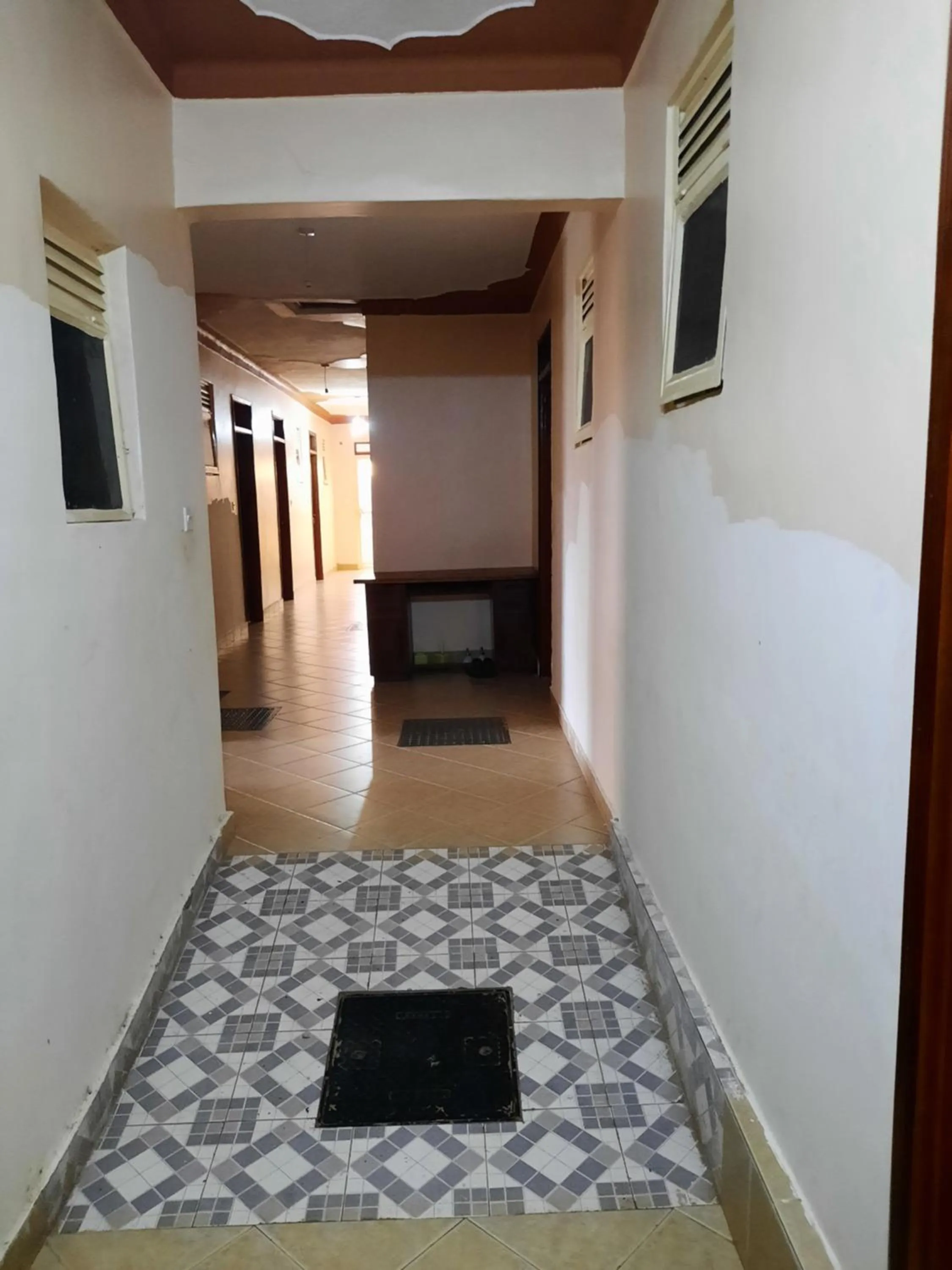 Bedroom, Bed in Airport Side Hotel Entebbe