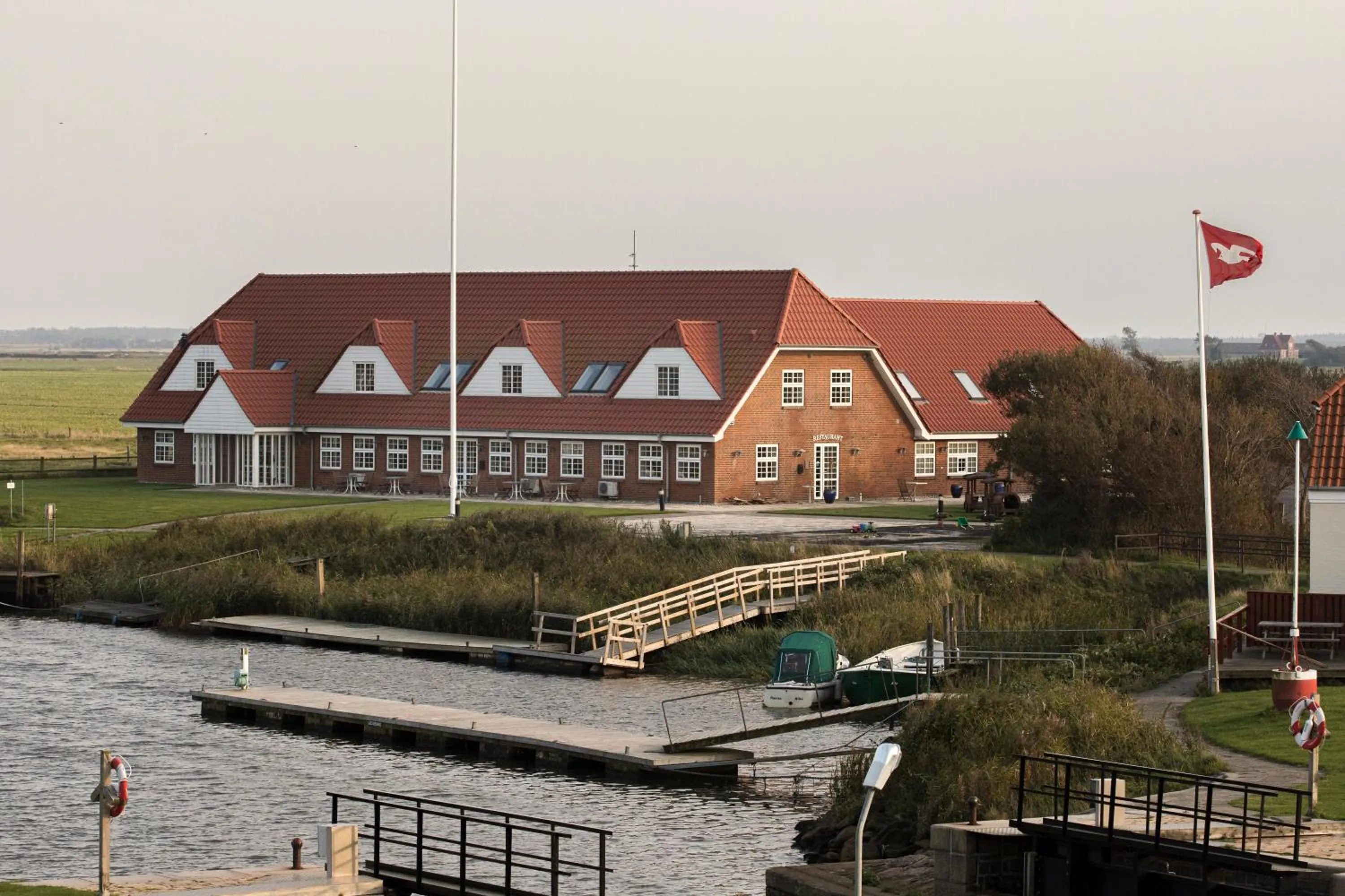 Property building in Kammerslusen