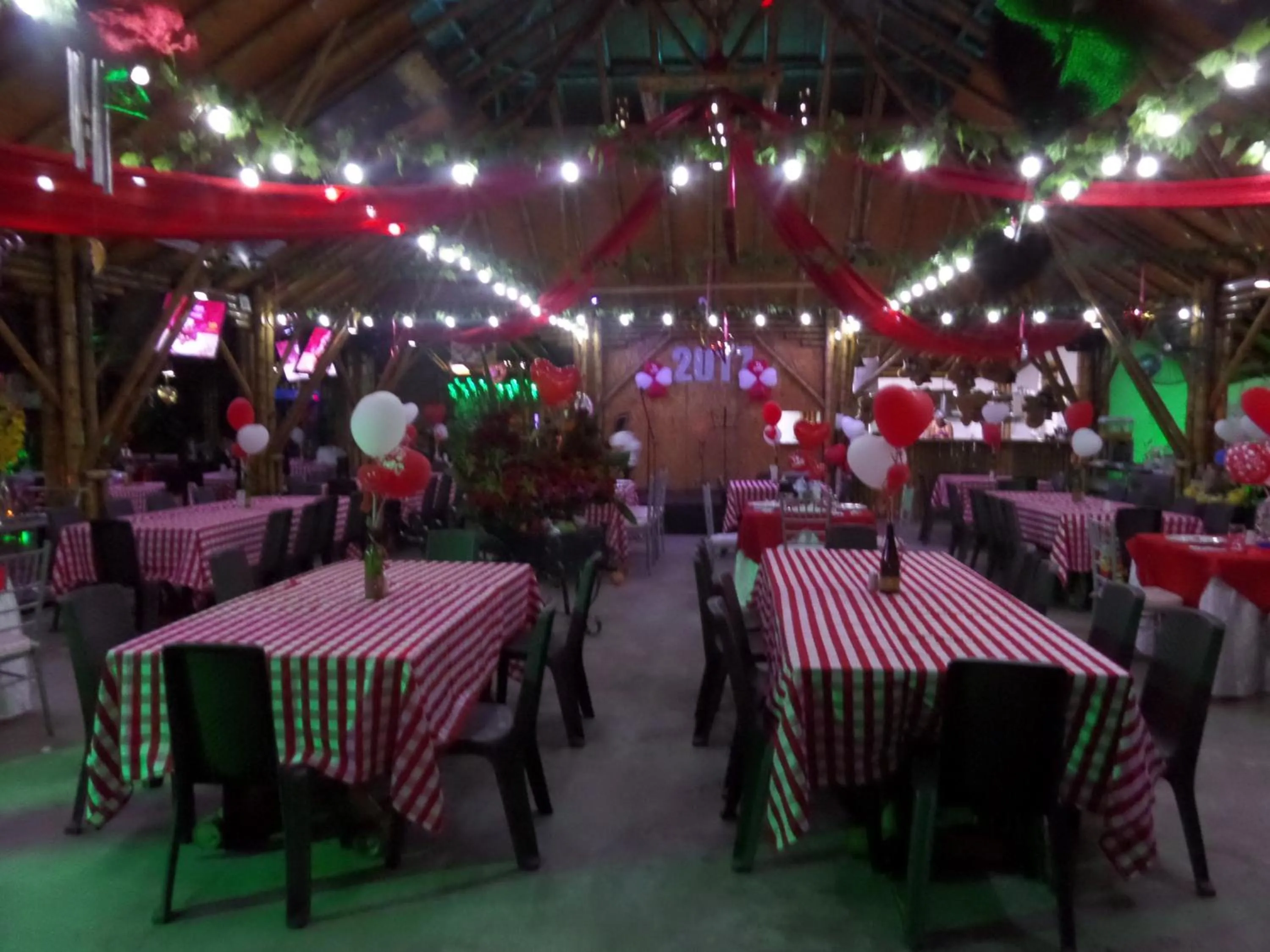 Restaurant/places to eat in Torettos