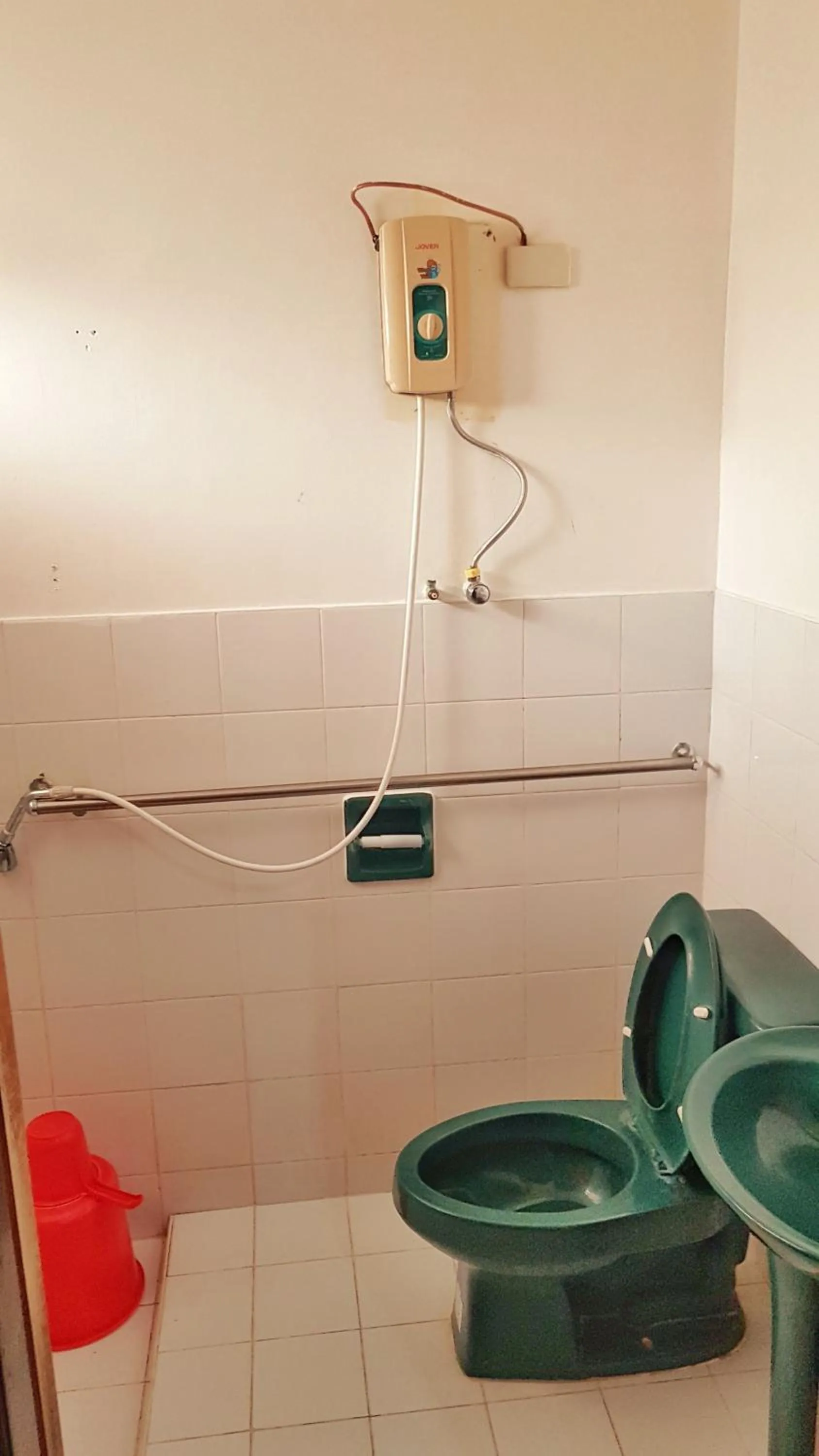 Bathroom in WHITE BEACH GUEST HOUSE