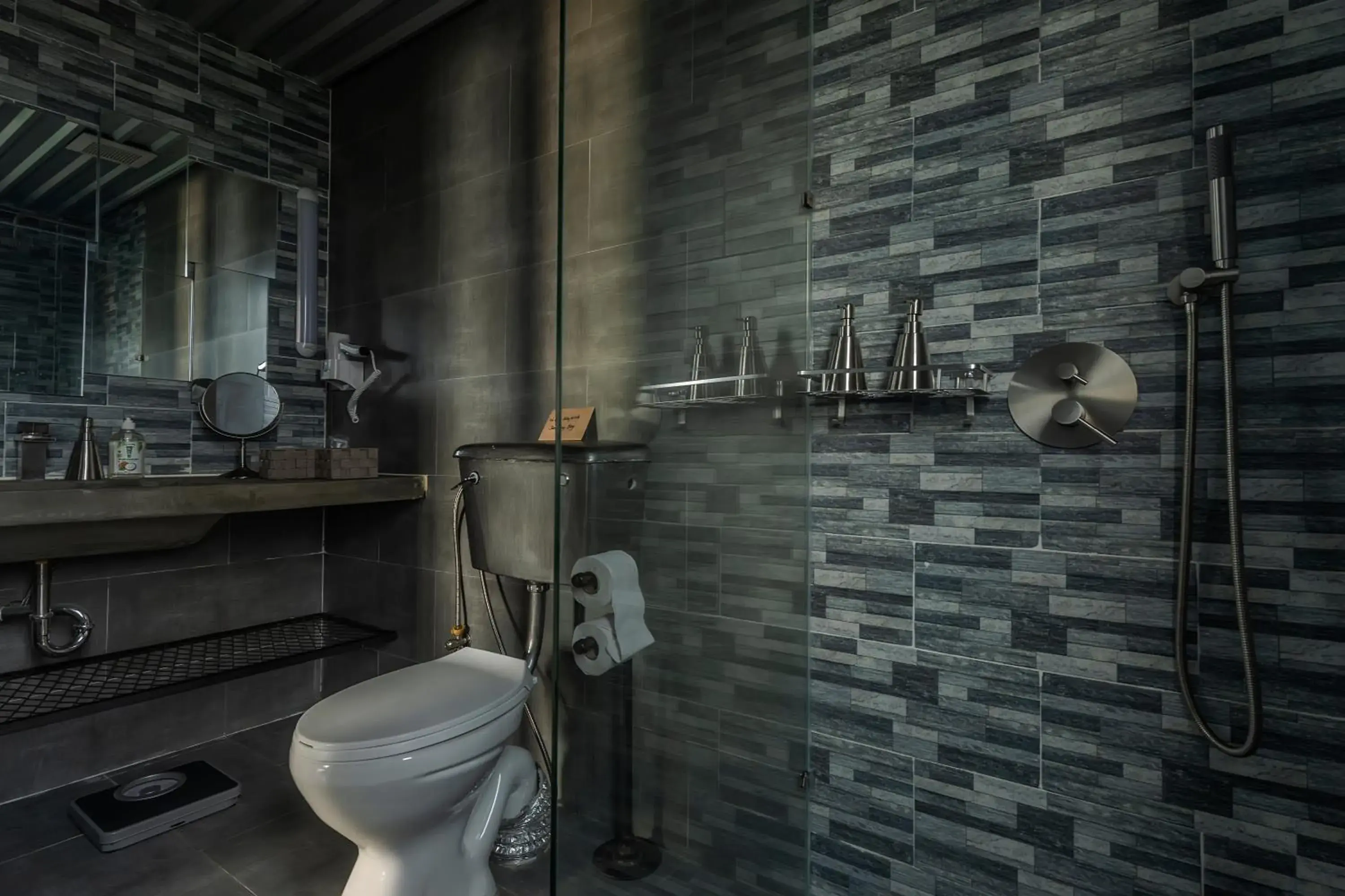 Bathroom in Bridges Danang Boutique Hotel Bathroom in Bridges Danang Boutique Hotel