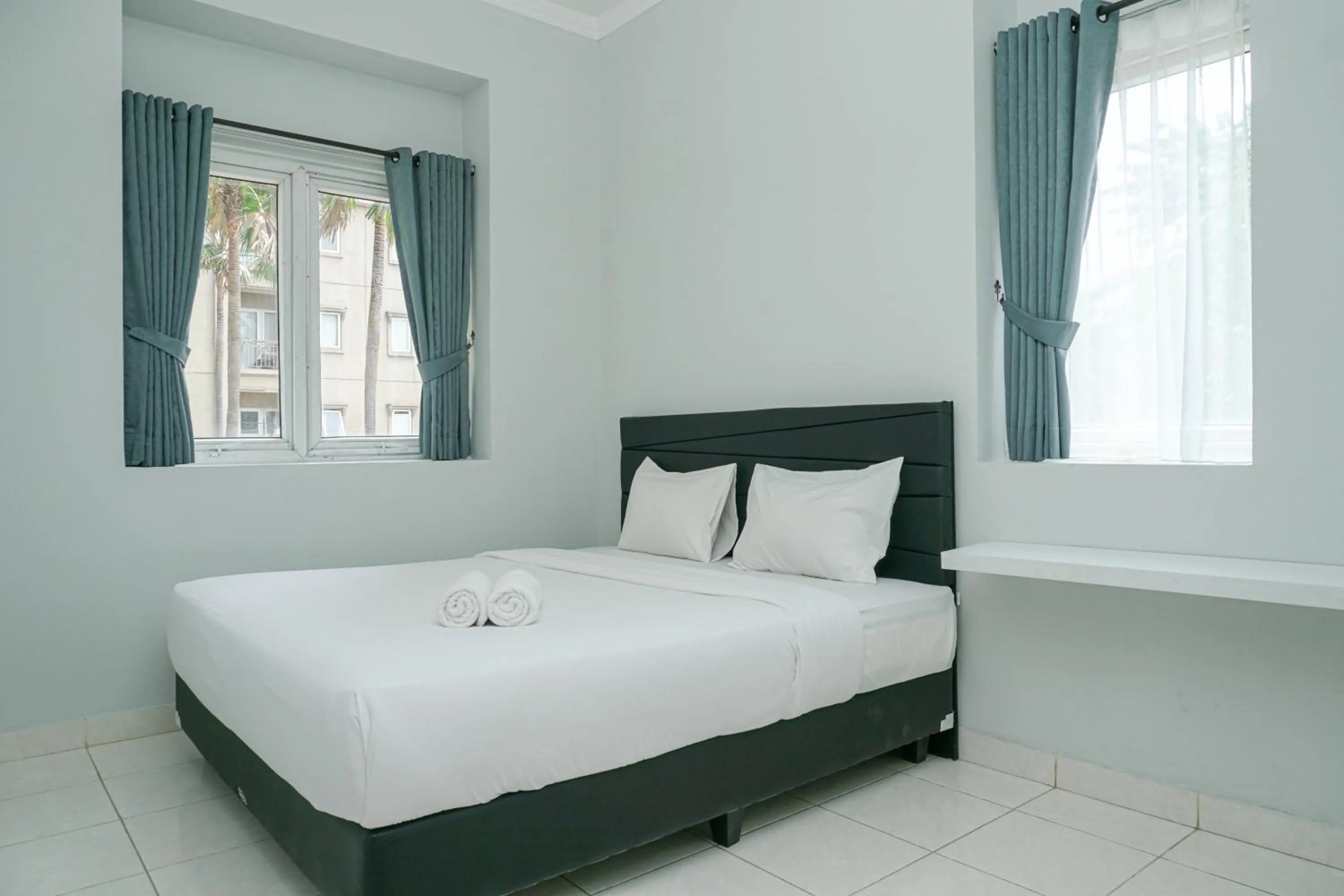 Brand New and Modern 3BR Grand Palace Kemayoran Apartment By Travelio