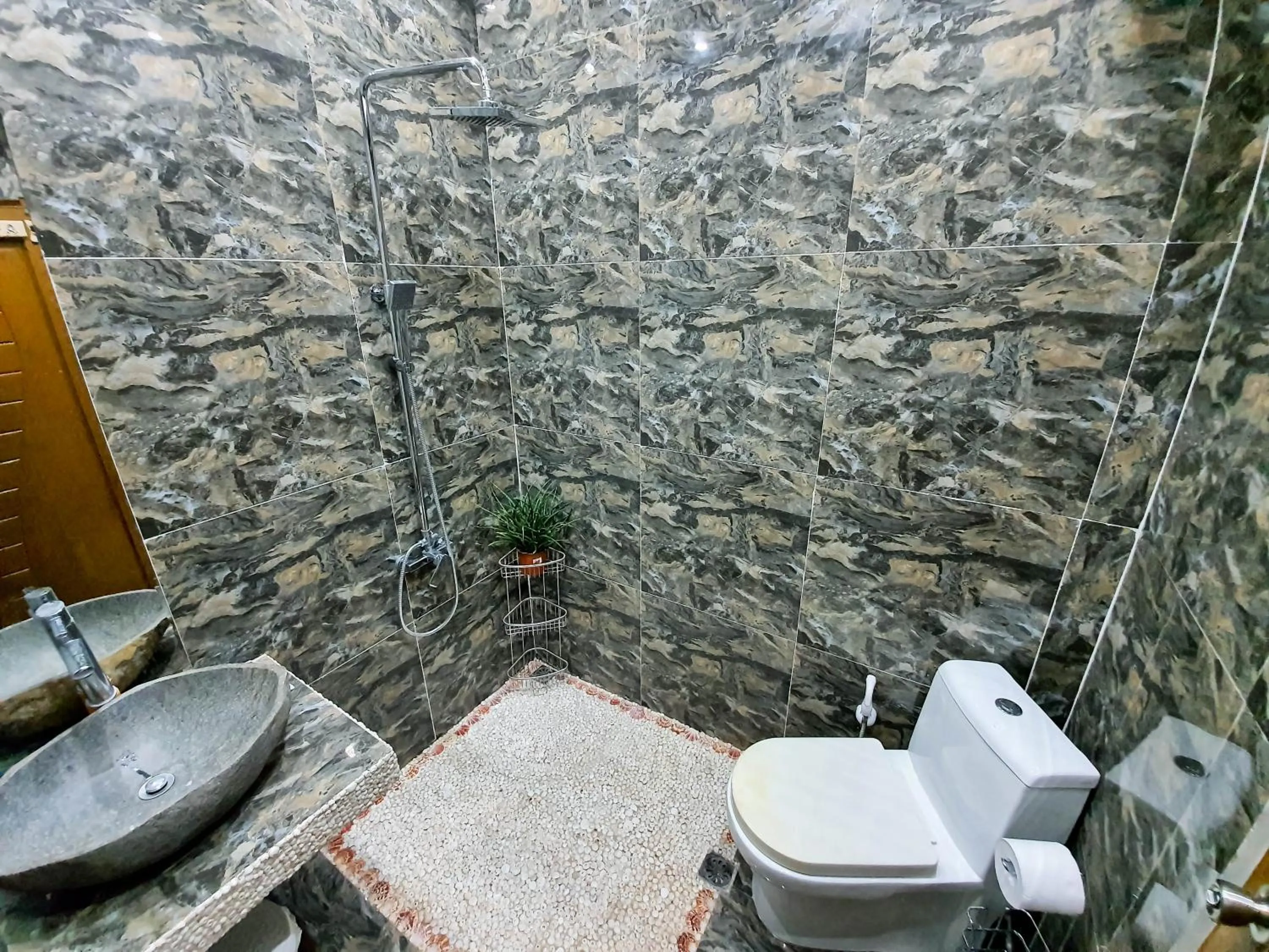 Shower in Kaiyana Boracay Beach Resort