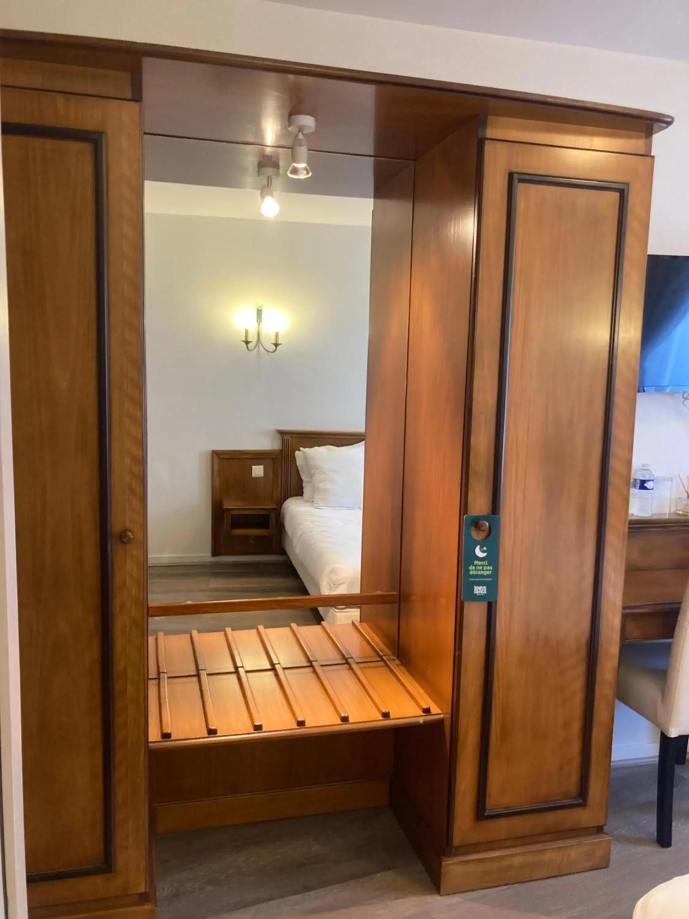 Standard Twin Room in Logis Hôtel & Restaurant du Sauvage Standard Twin Room in Logis Hôtel & Restaurant du Sauvage