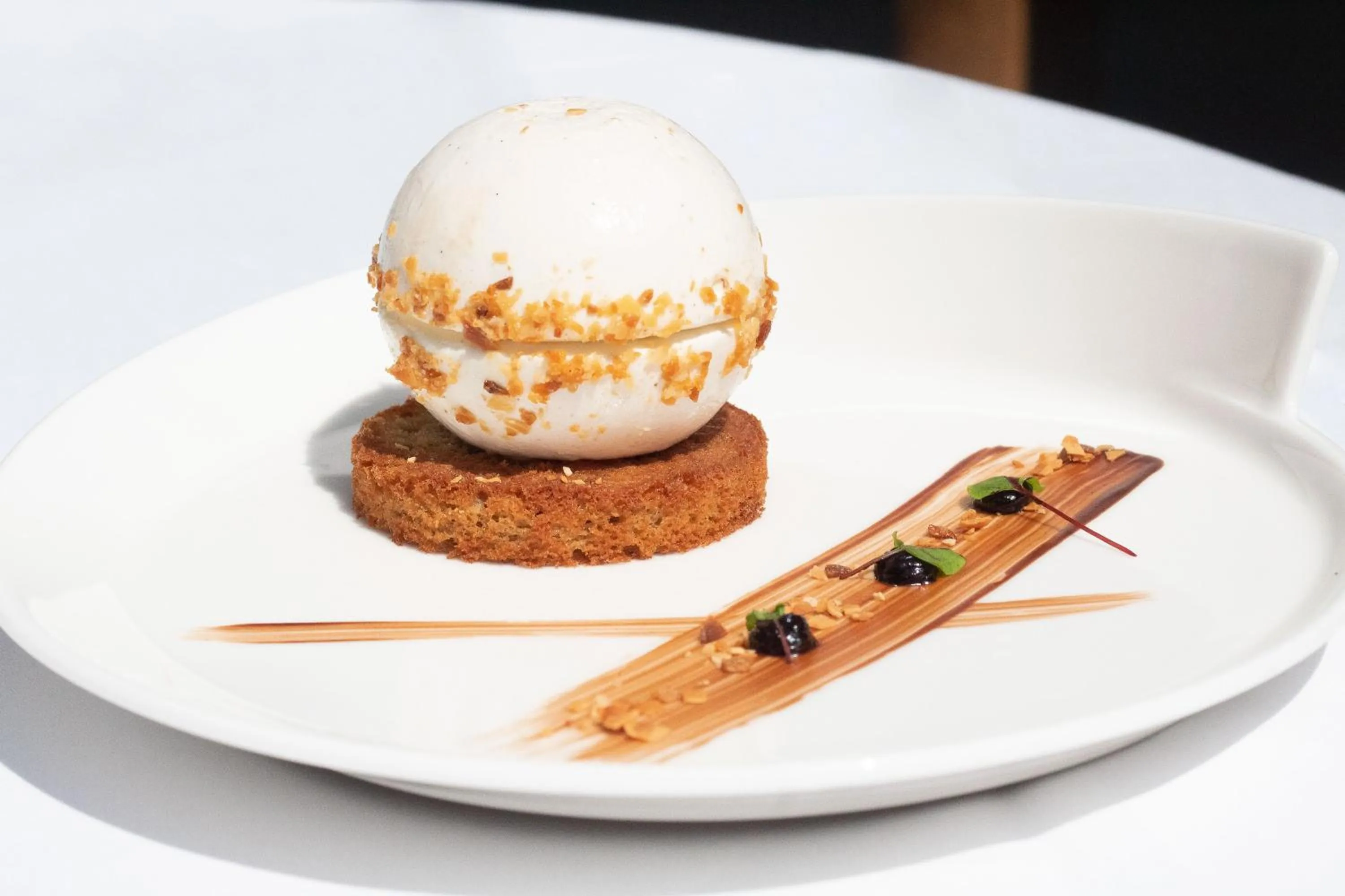 Restaurant/places to eat in Logis Hôtel & Restaurant du Sauvage