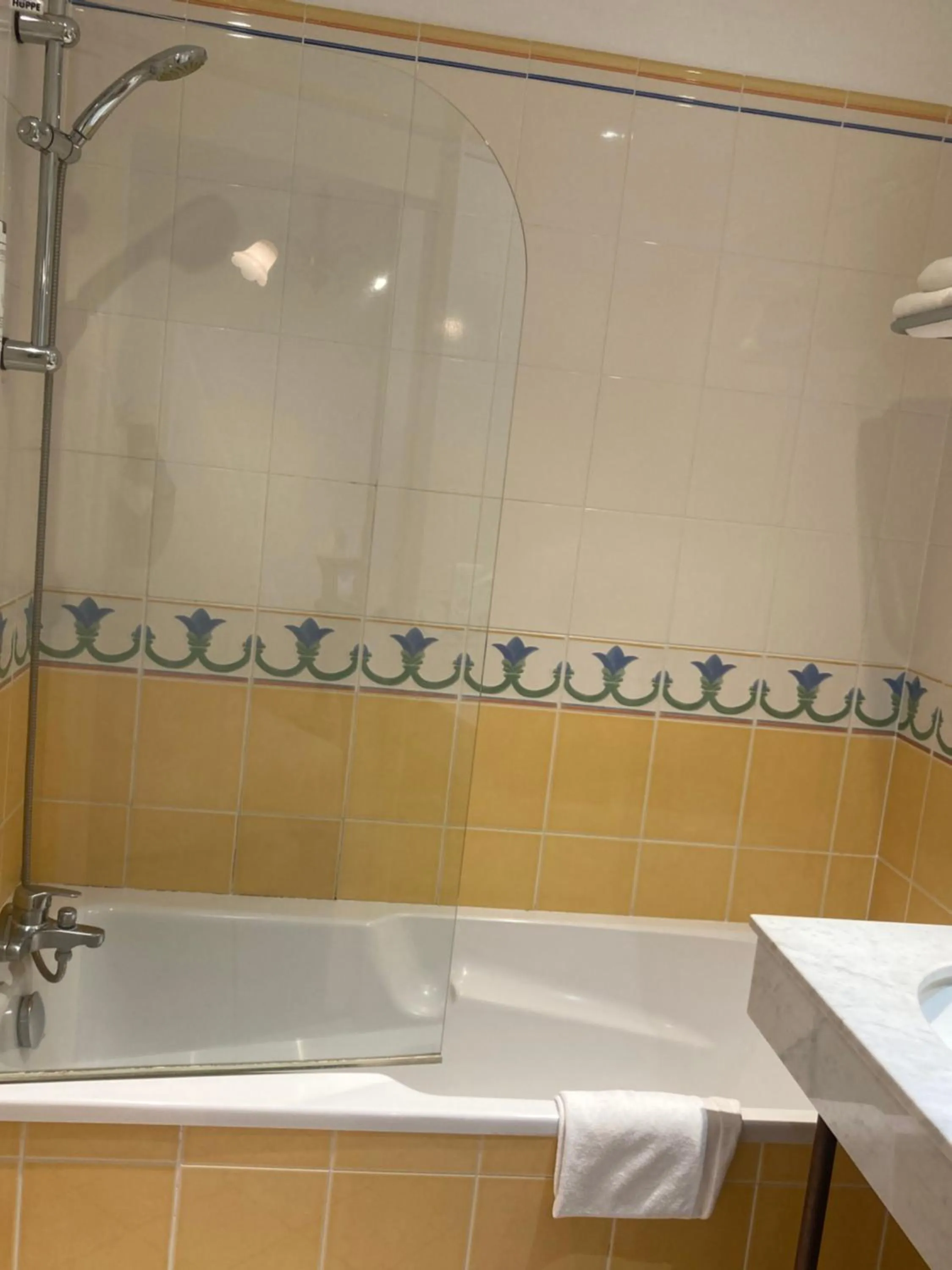 Logis Hôtel & Restaurant du Sauvage