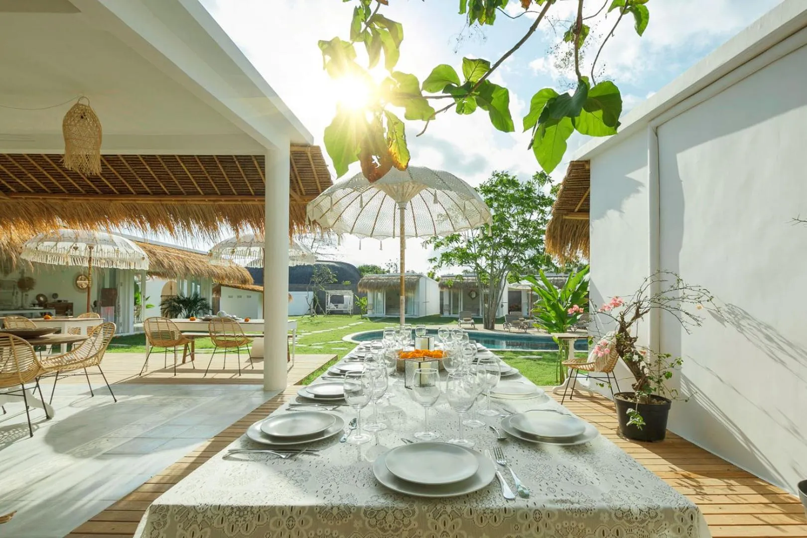 Restaurant/places to eat in The Bingin Beach Villas' Bungalow Resort