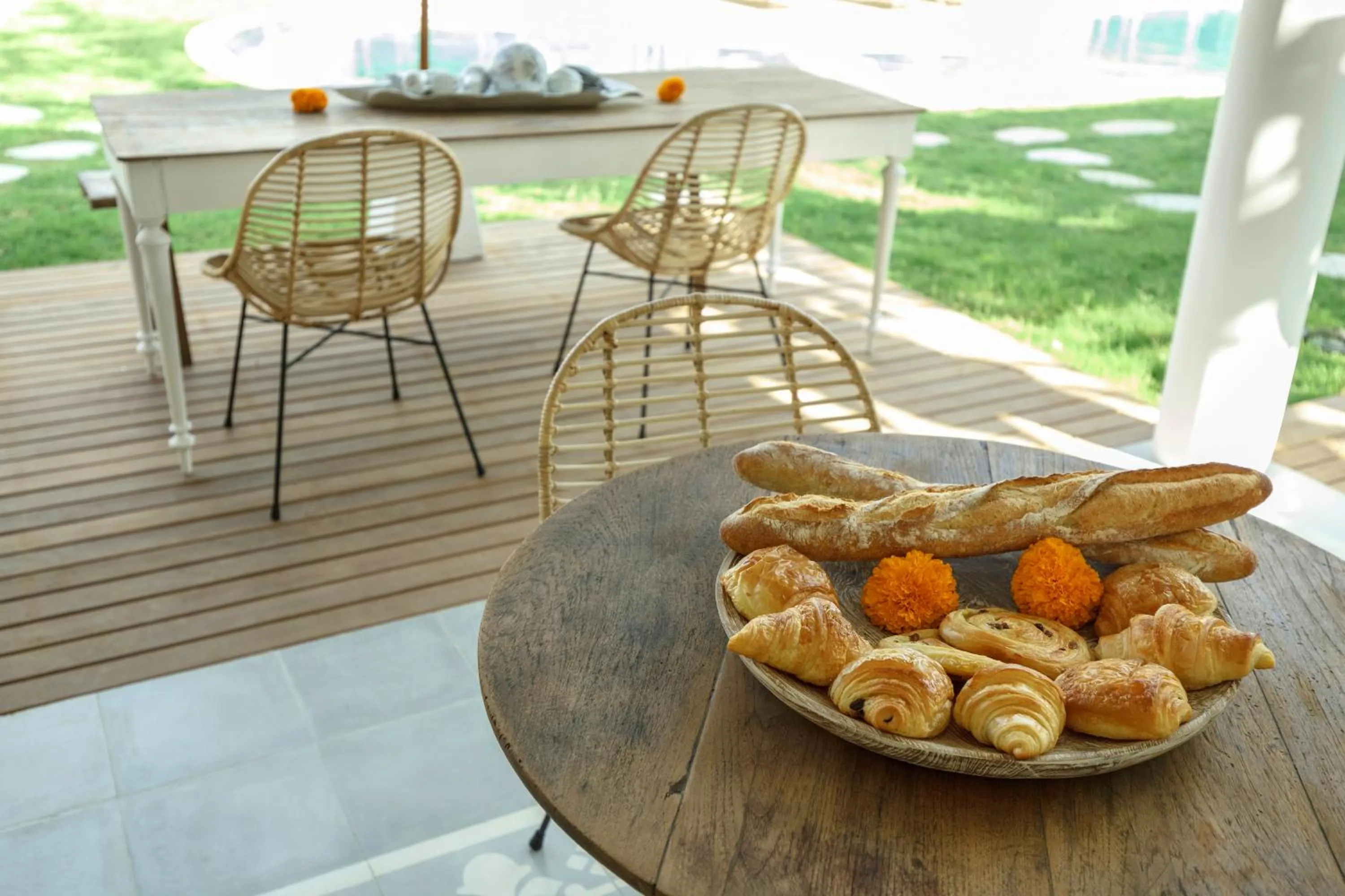 Dining area in The Bingin Beach Villas' Bungalow Resort
