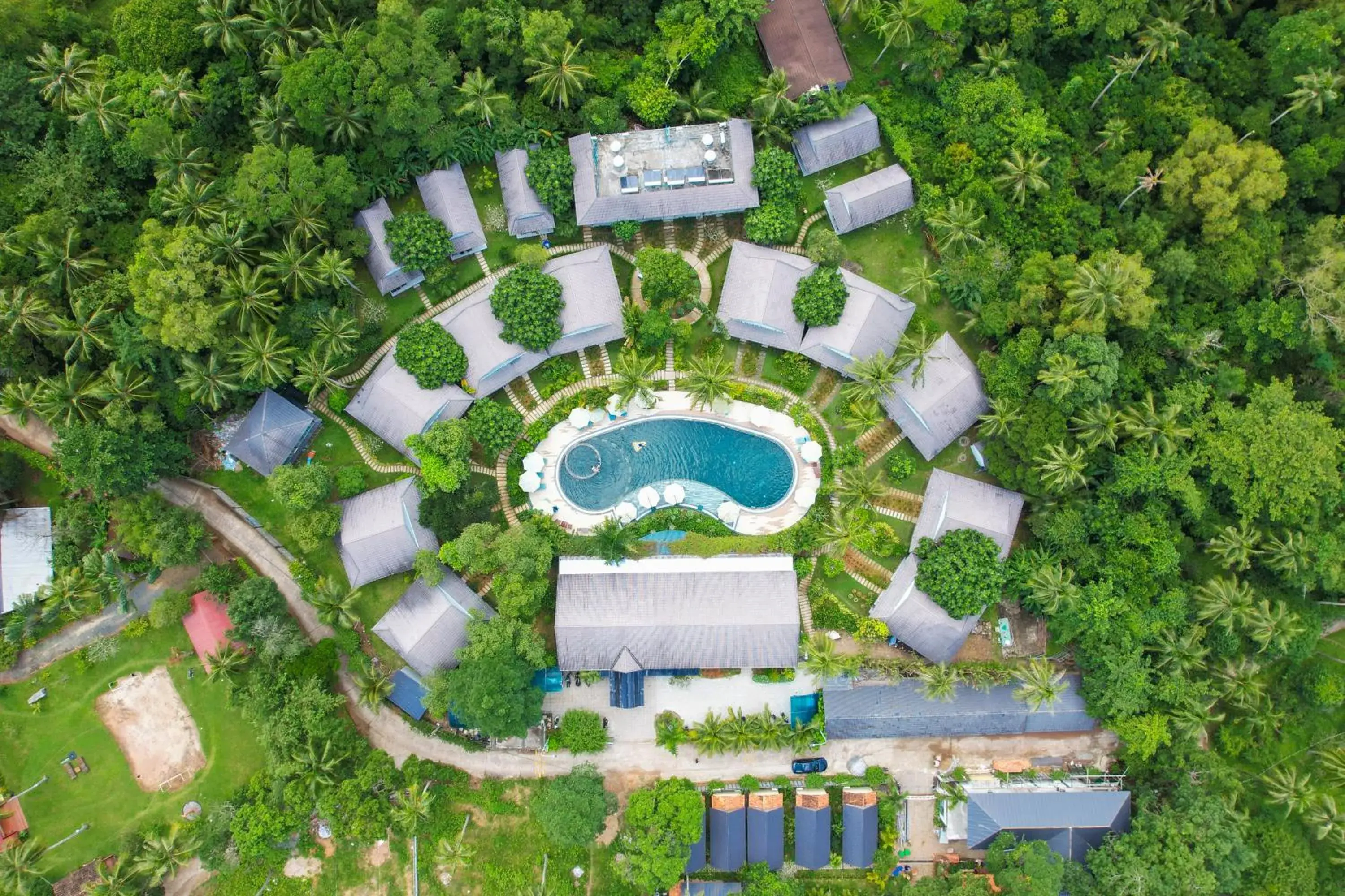 Pool view in Kingo Retreat Resort Pool view in Kingo Retreat Resort