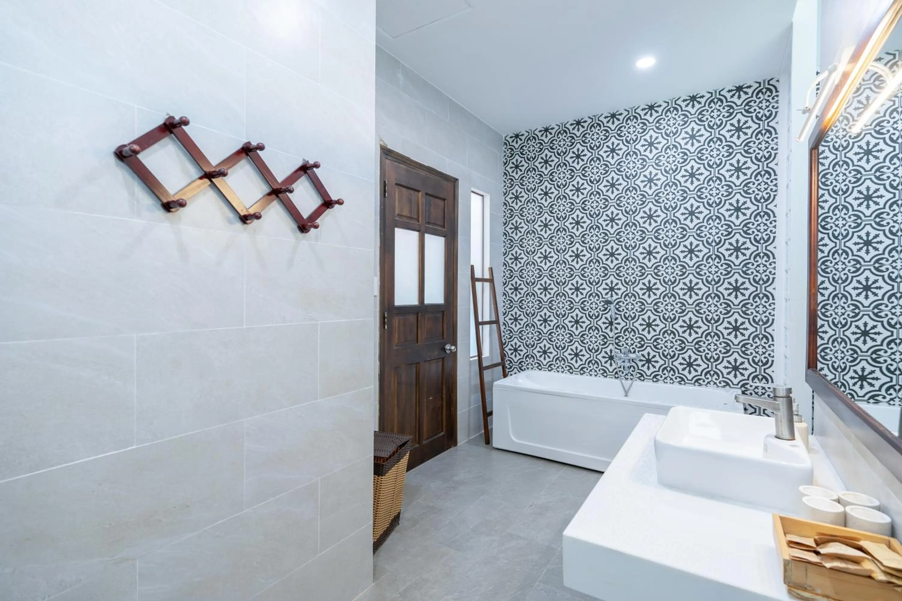 Shower in Kingo Retreat Resort