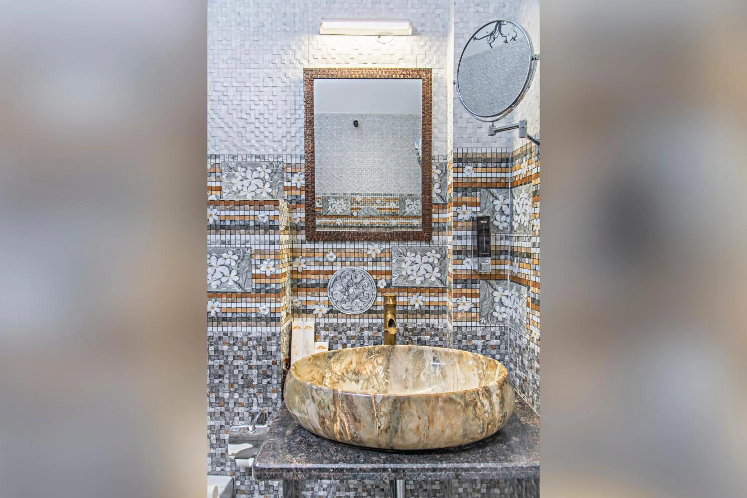 Bathroom in Kanishka Retreat Resort Chail