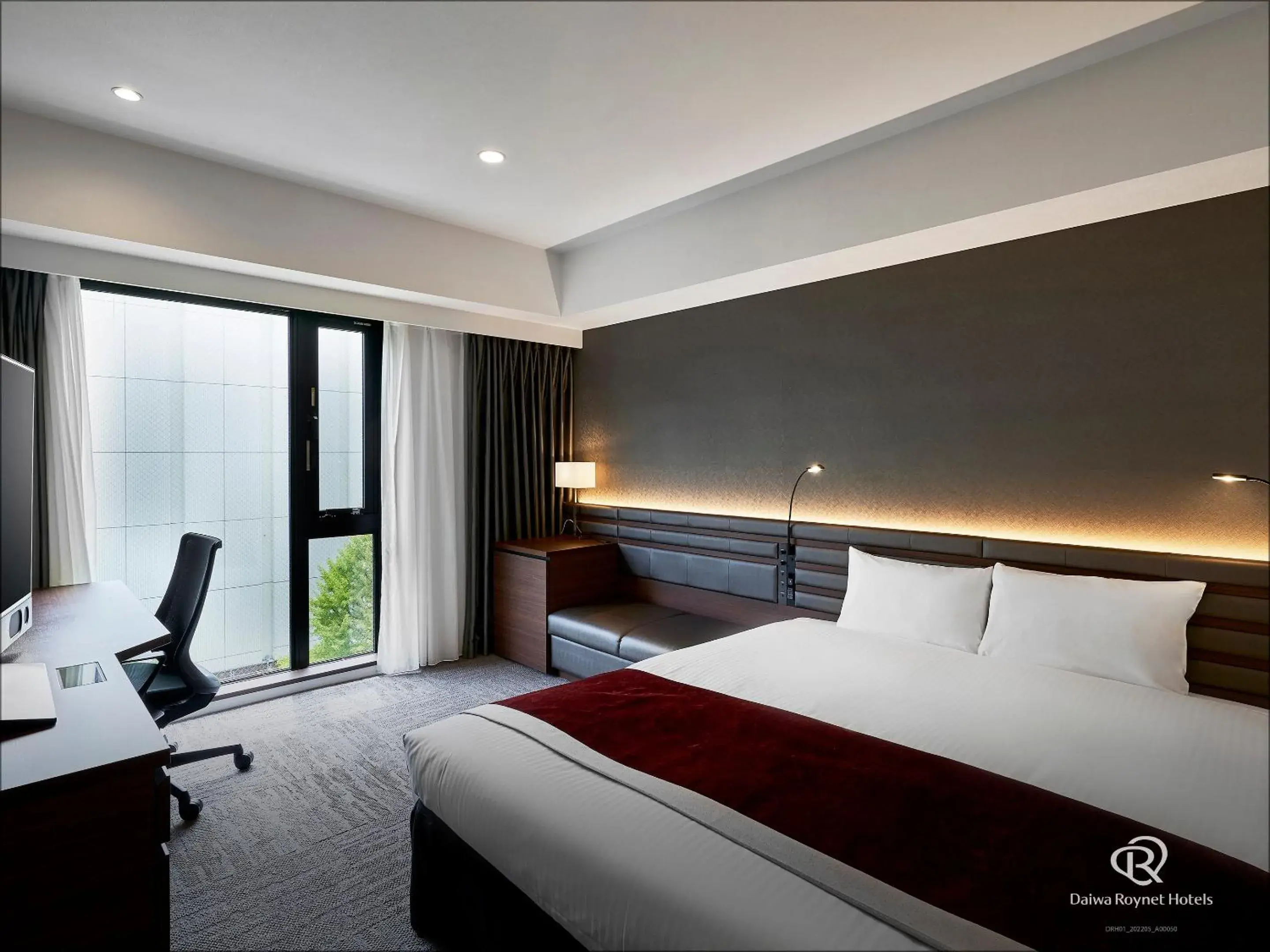 Bed in Daiwa Roynet Hotel Sendai Ichibancho PREMIER Bed in Daiwa Roynet Hotel Sendai Ichibancho PREMIER