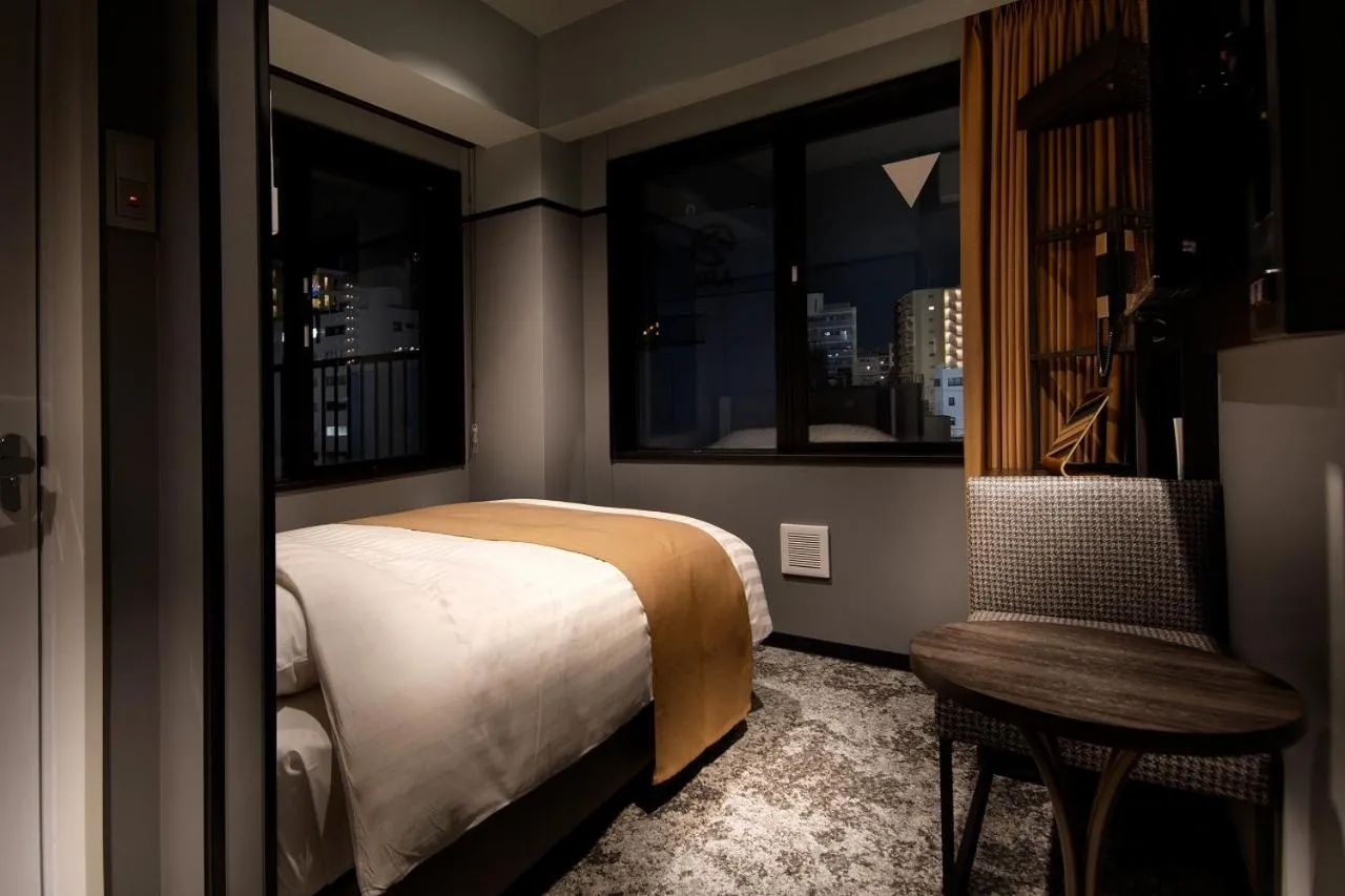 Photo of the whole room, Bed in Kobe Plaza Hotel West