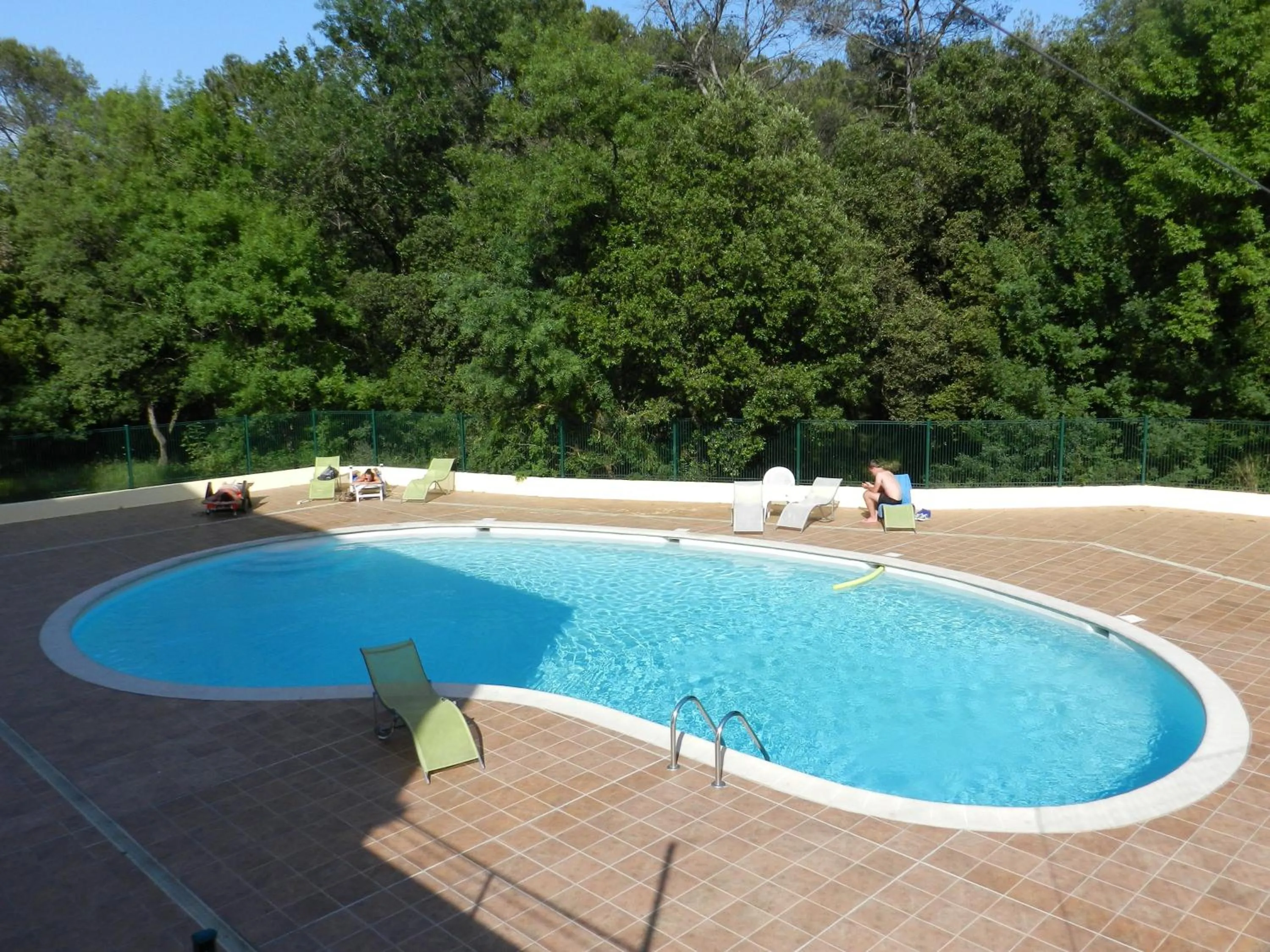 Swimming pool in City Résidence Sophia