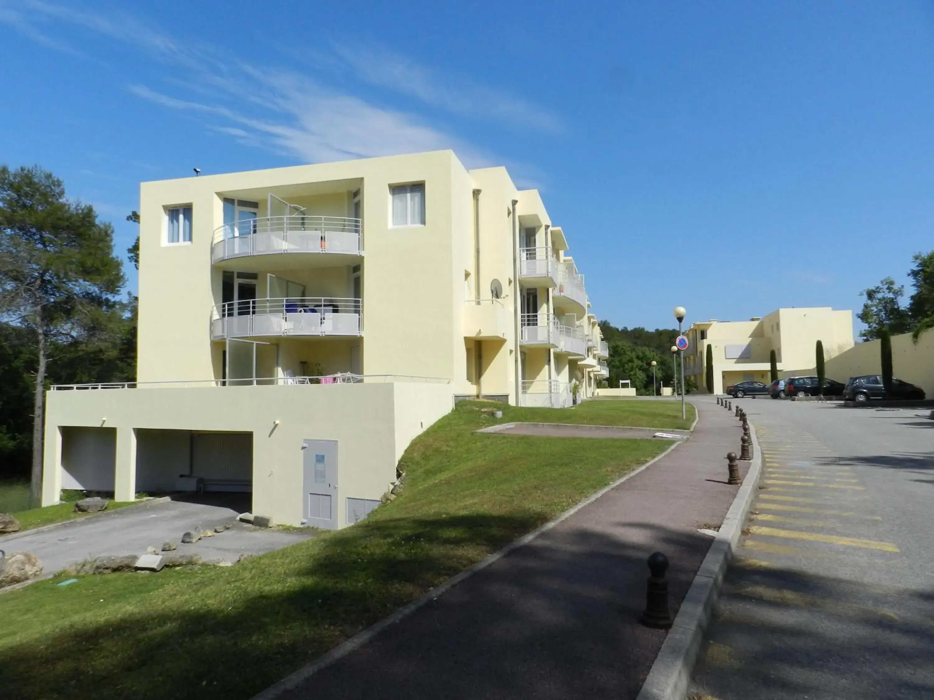 Facade/entrance in City Résidence Sophia Facade/entrance in City Résidence Sophia