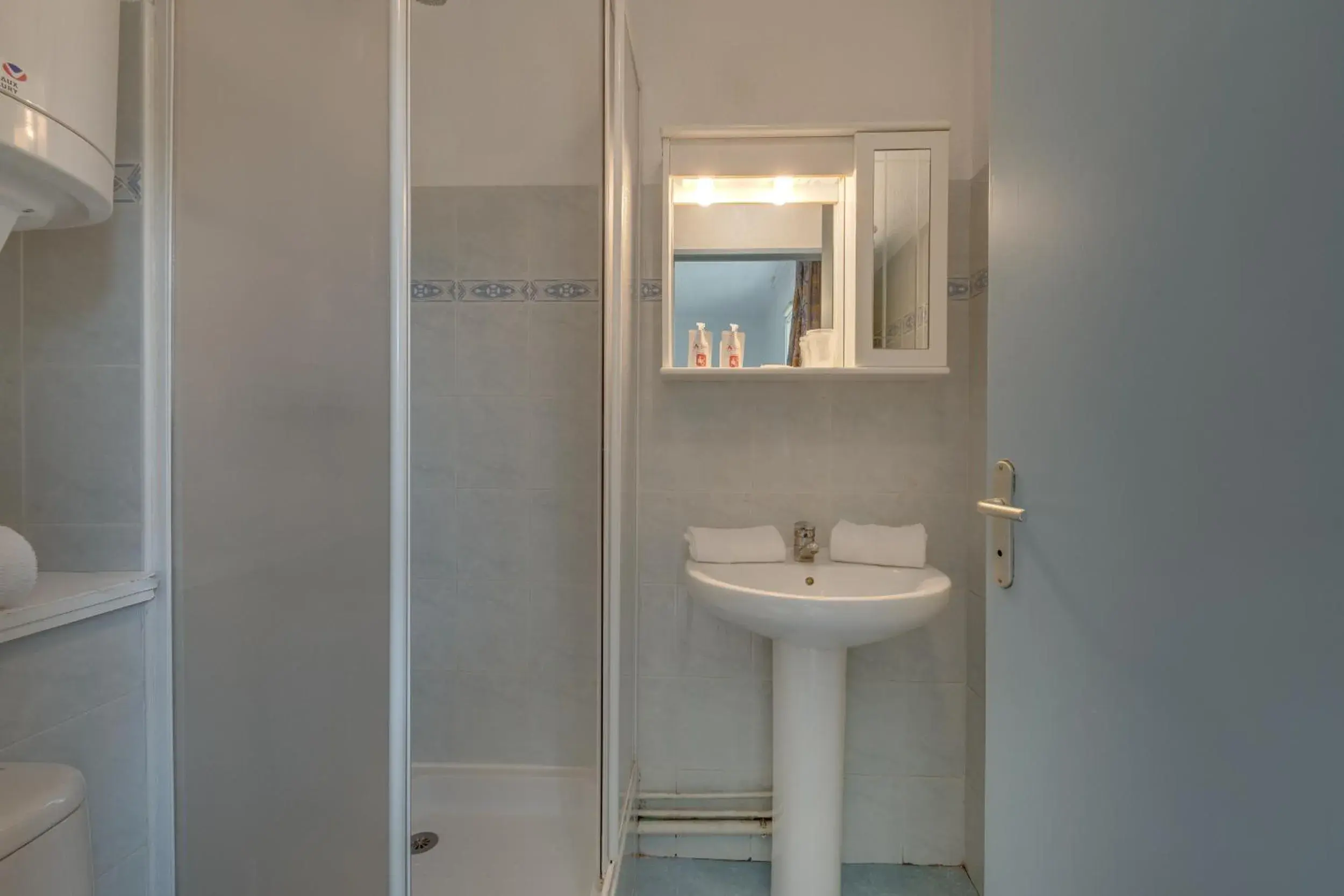 Shower in City Résidence Sophia Shower in City Résidence Sophia