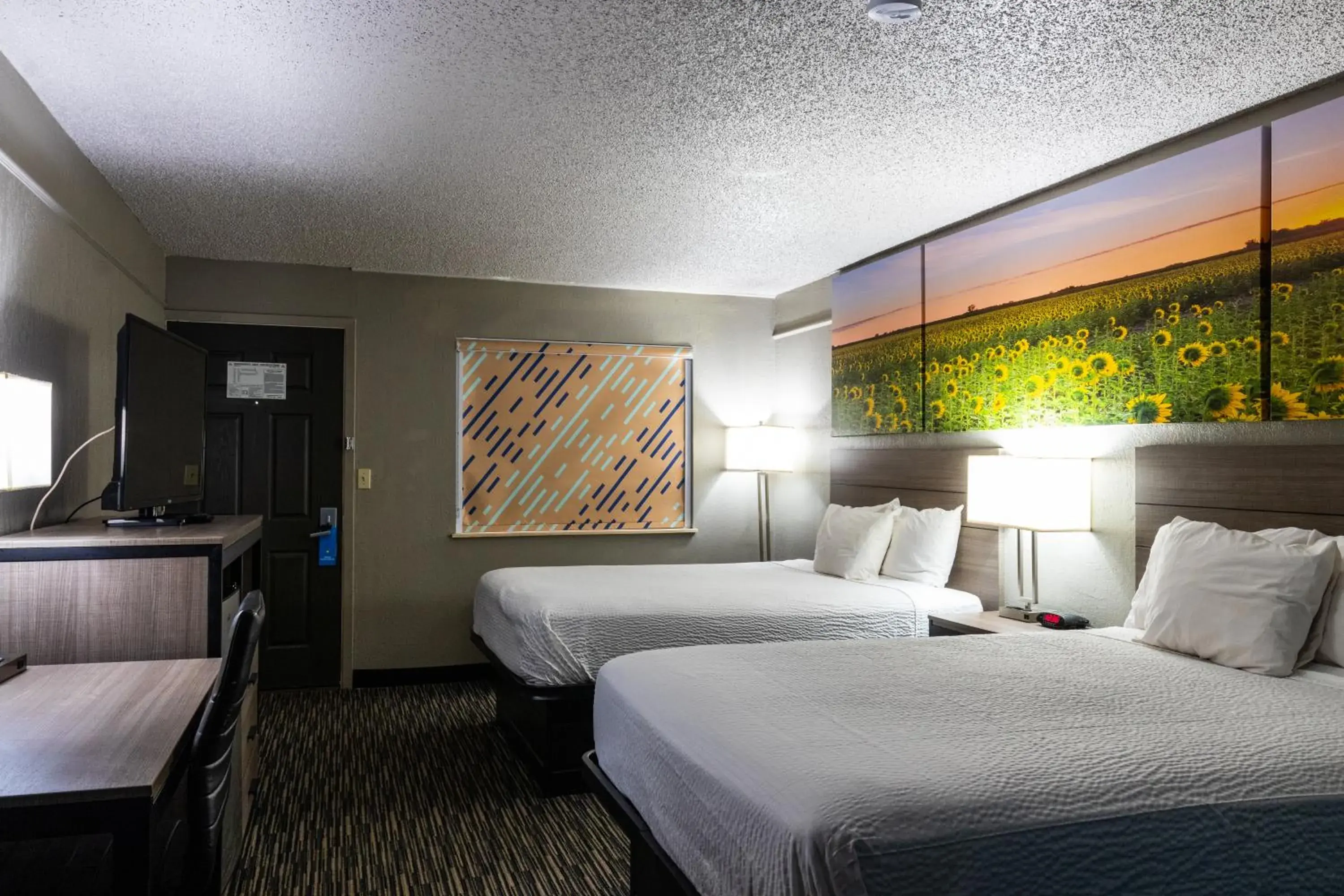 Bed in Days Inn by Wyndham N.W. Medical Center Bed in Days Inn by Wyndham N.W. Medical Center