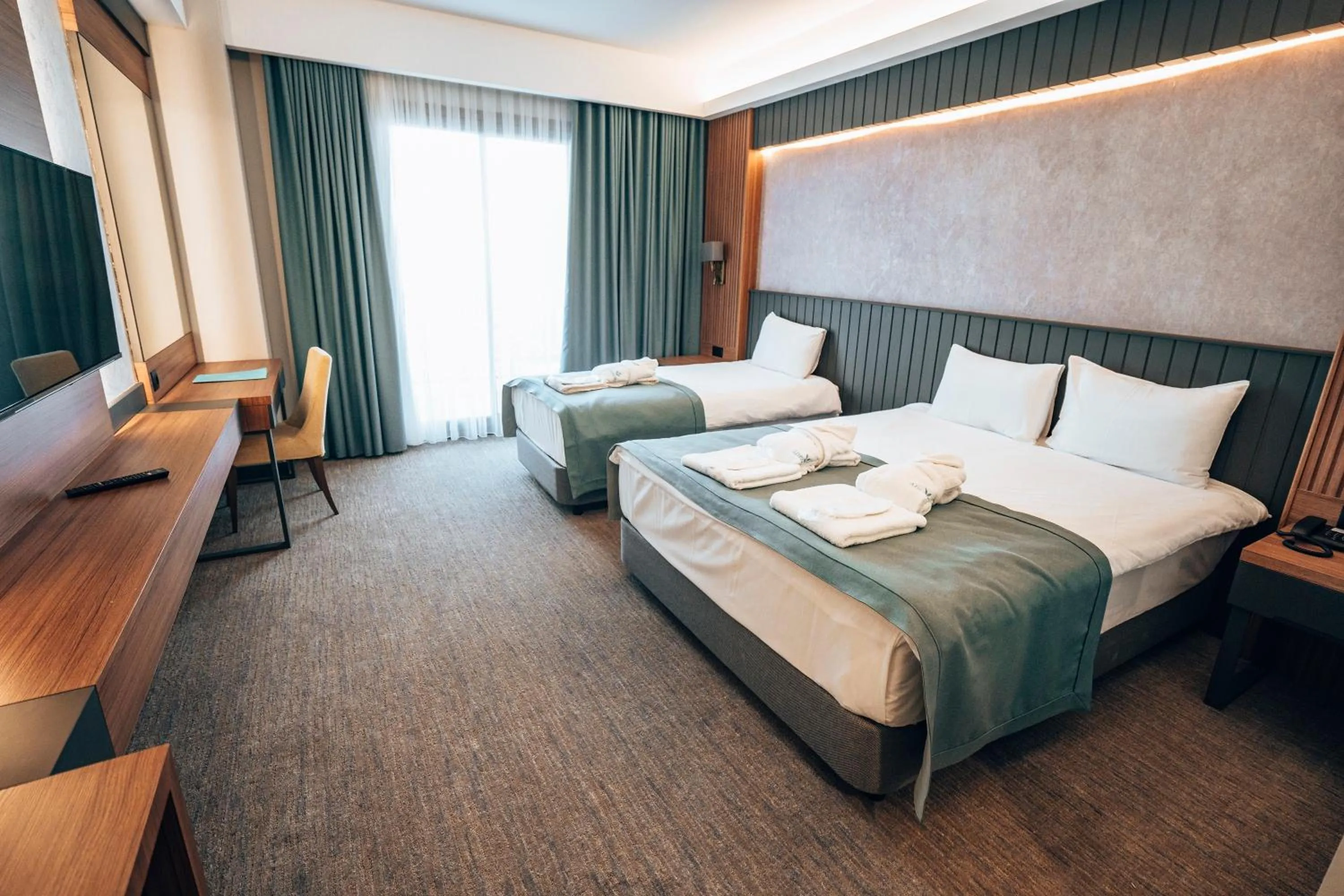 Photo of the whole room, Bed in ADEMPİRA TERMAL&SPAHOTEL