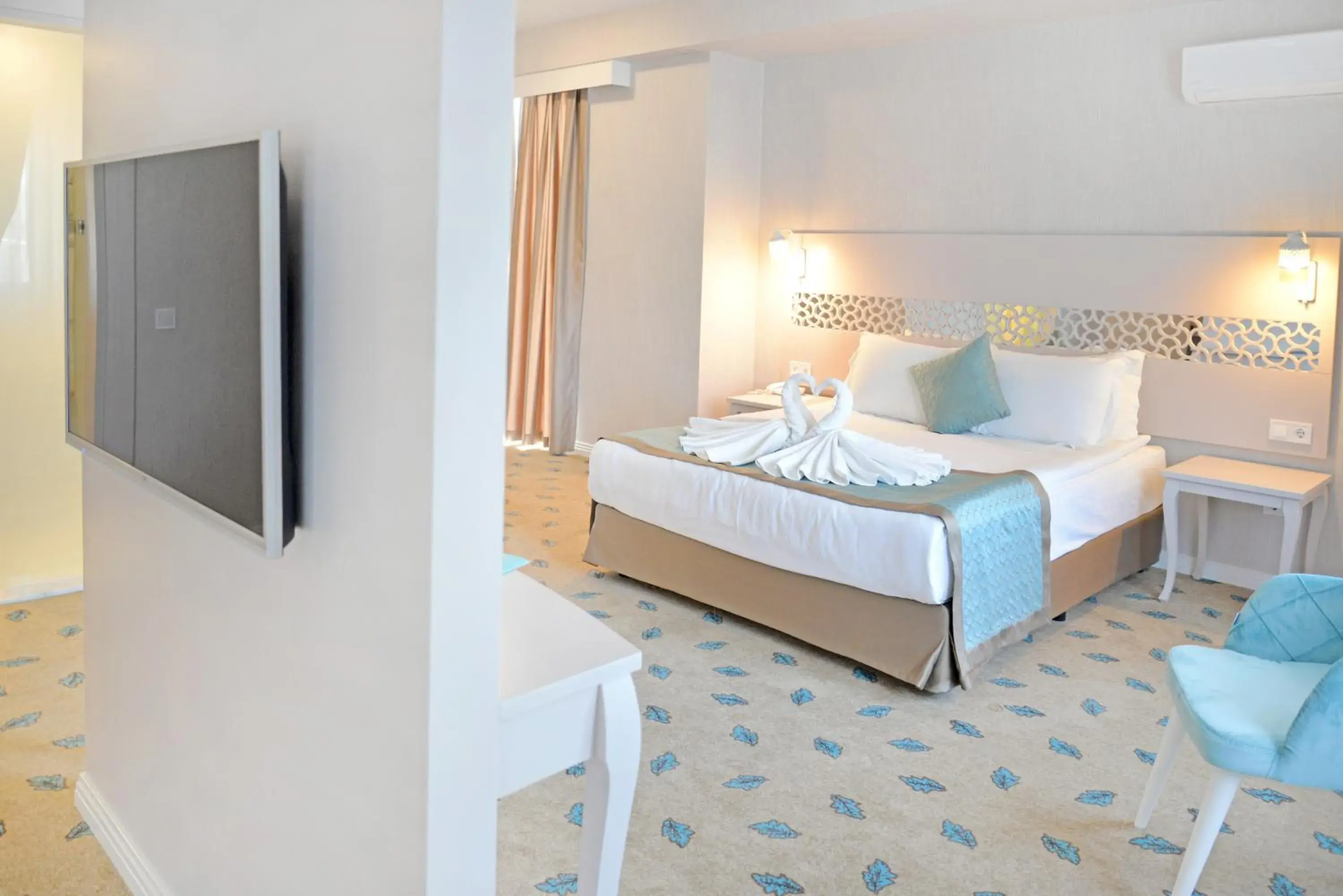 Bed in ADEMPİRA TERMAL&SPAHOTEL Bed in ADEMPİRA TERMAL&SPAHOTEL