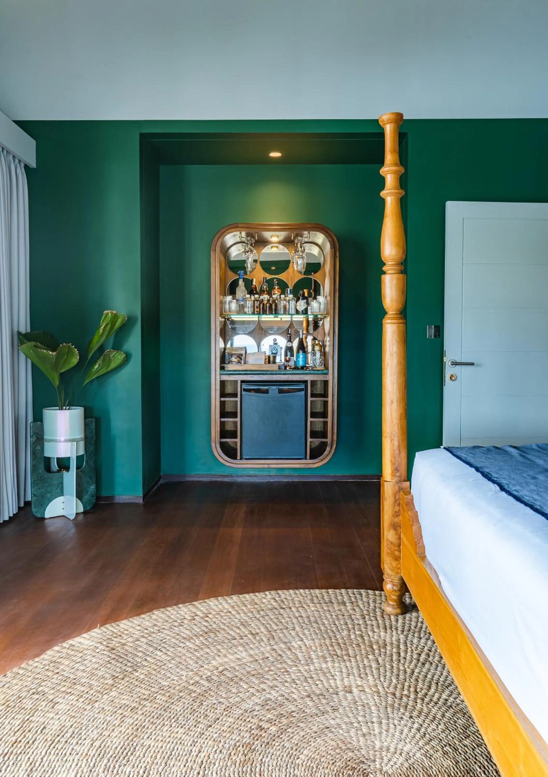 Living room, Bed in Ulu Cliffhouse