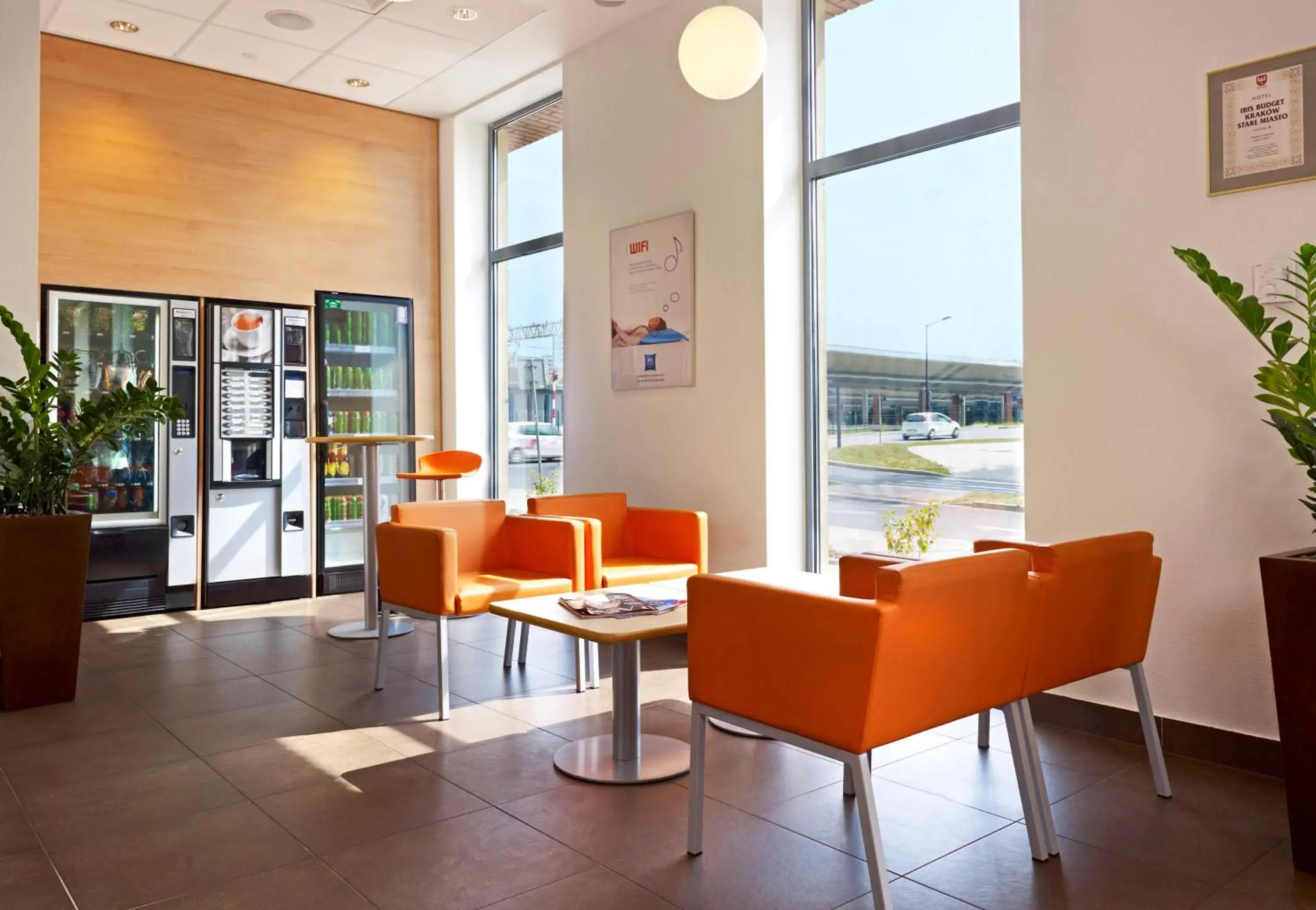 Restaurant/places to eat in ibis budget Krakow Stare Miasto Restaurant/places to eat in ibis budget Krakow Stare Miasto