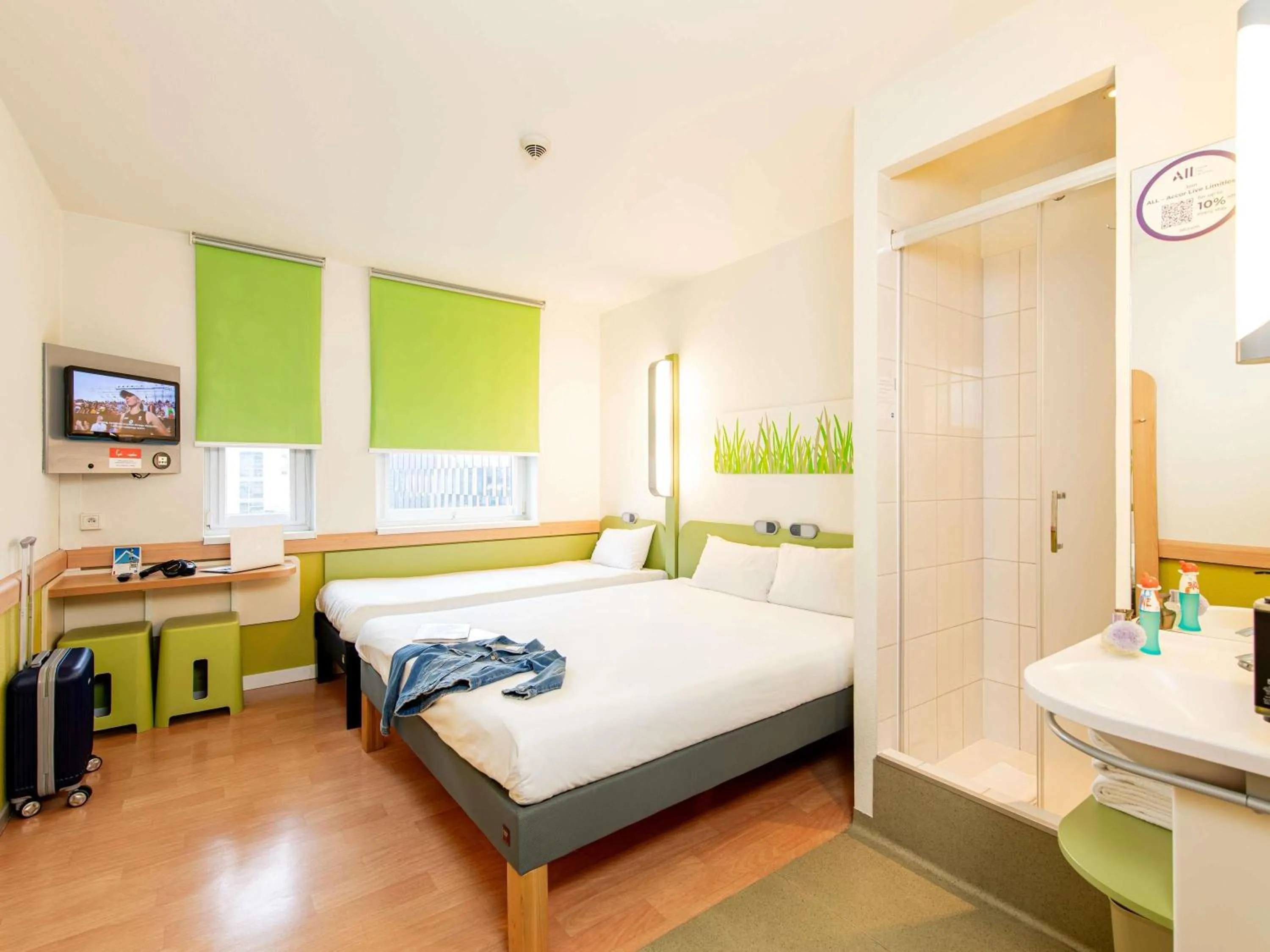 Bedroom, Bed in ibis budget Krakow Stare Miasto