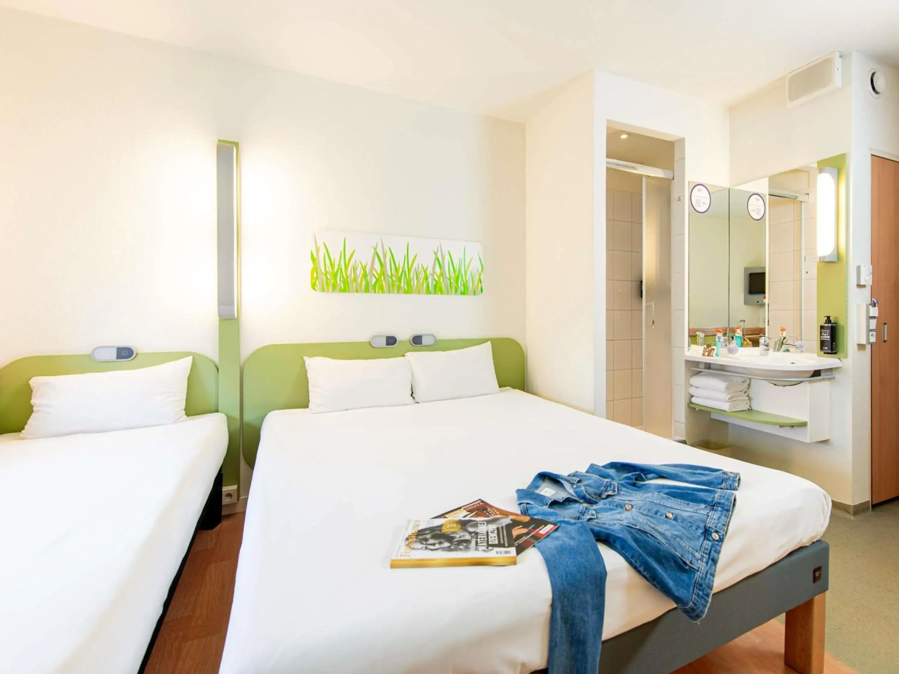 Bedroom, Bed in ibis budget Krakow Stare Miasto Bedroom, Bed in ibis budget Krakow Stare Miasto