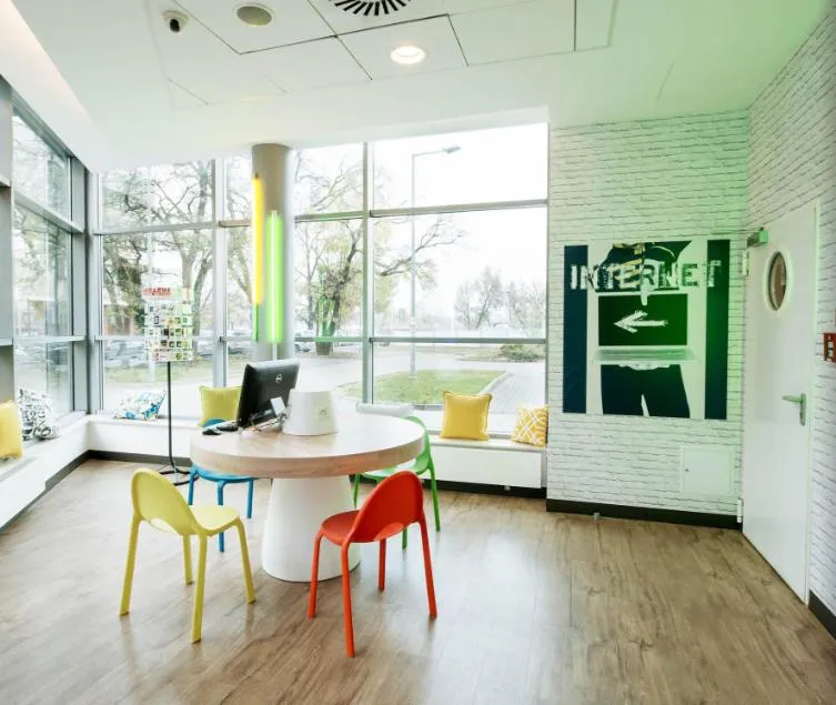 Lounge or bar in ibis budget Warszawa Centrum