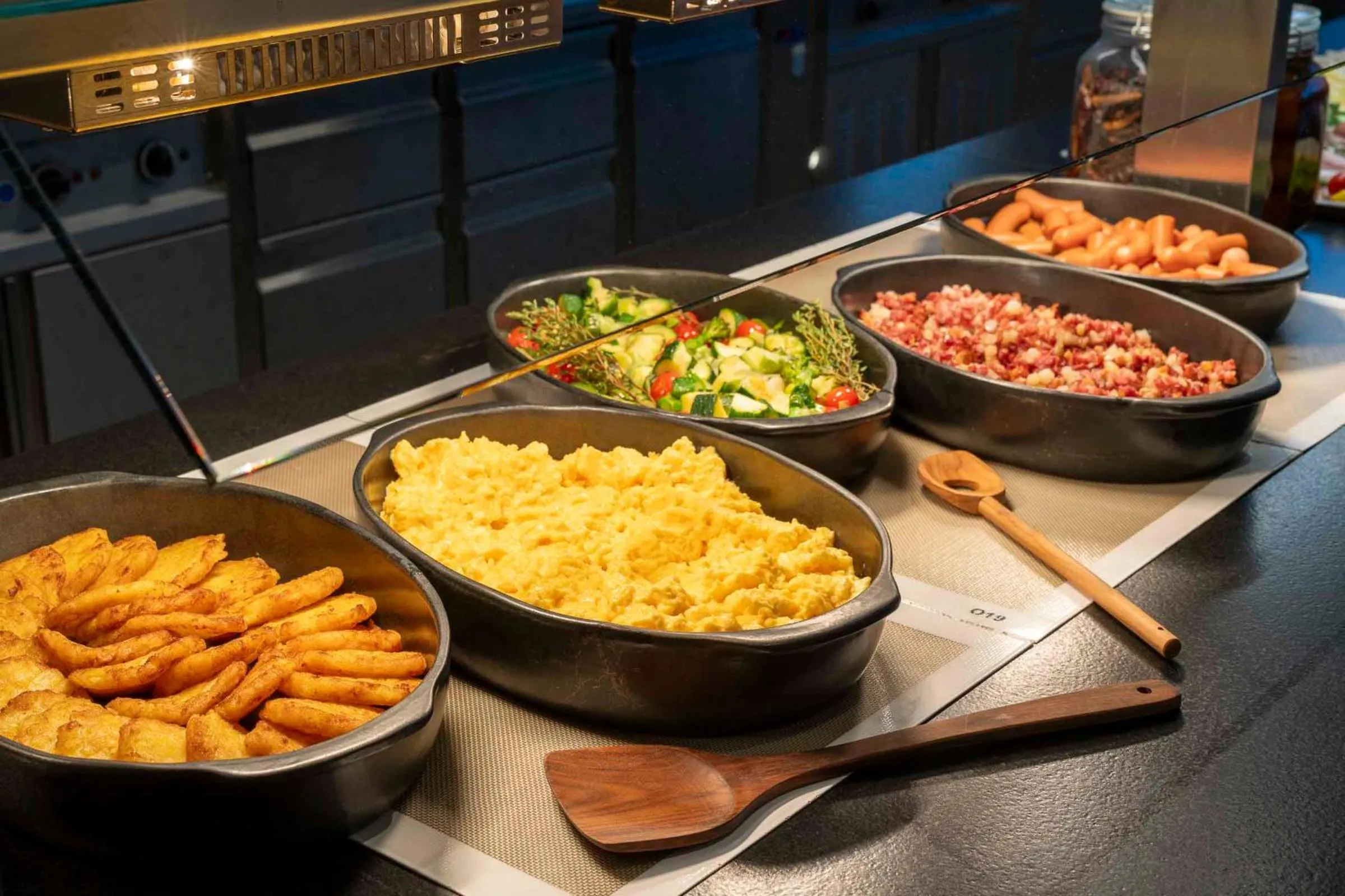 Breakfast in ibis Wels