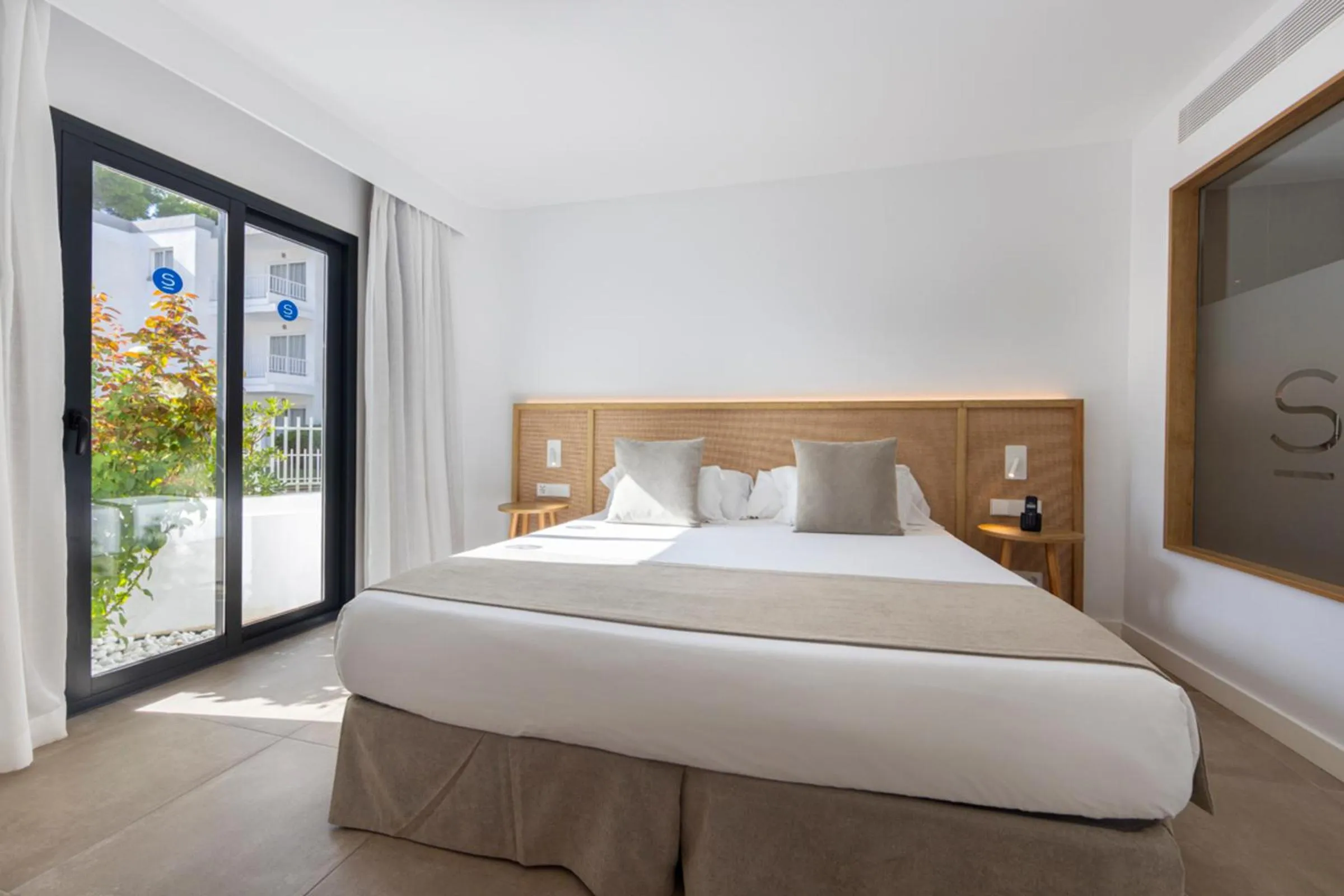 Bed in Sofia Alcudia Beach