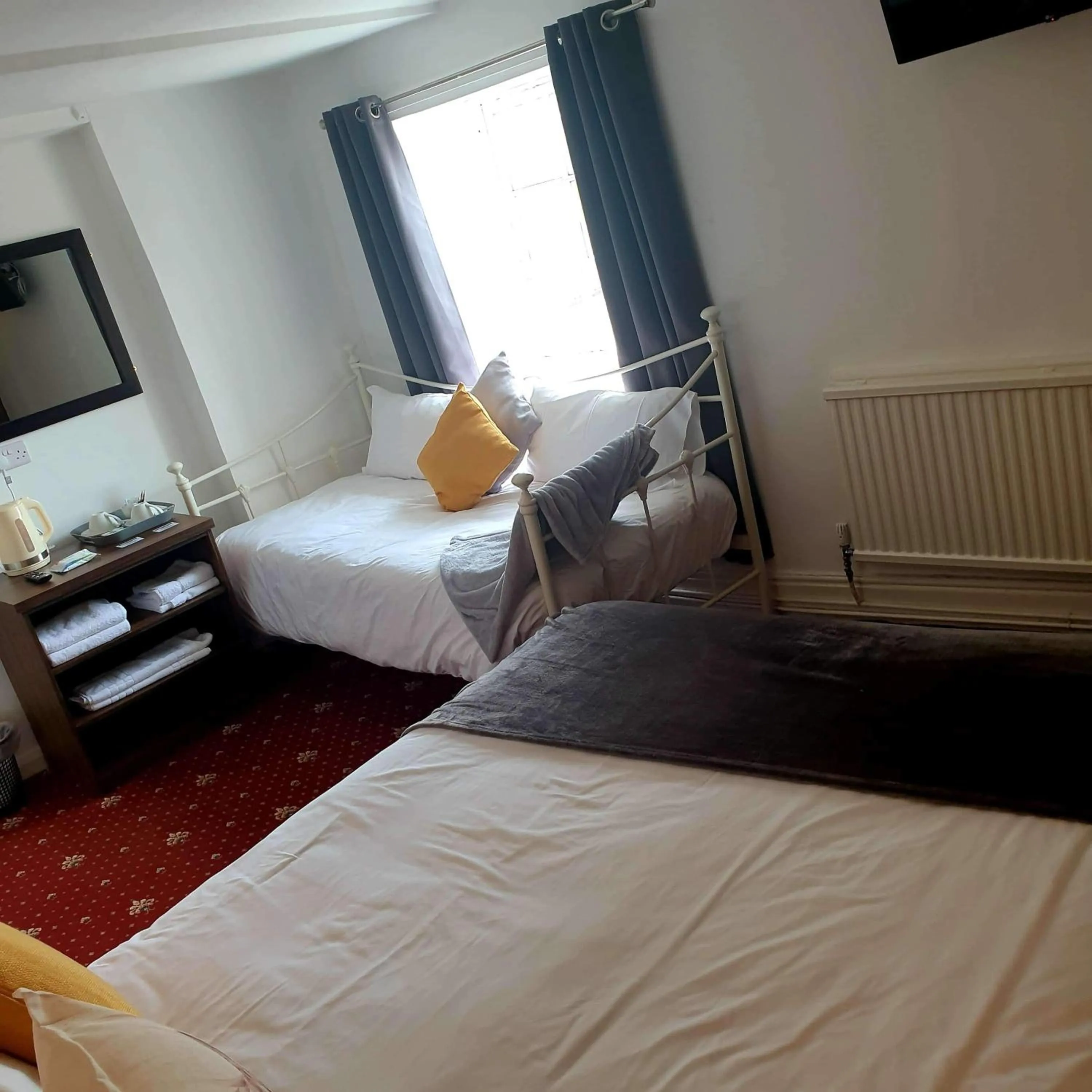 Bedroom, Bed in Poacher's Barn